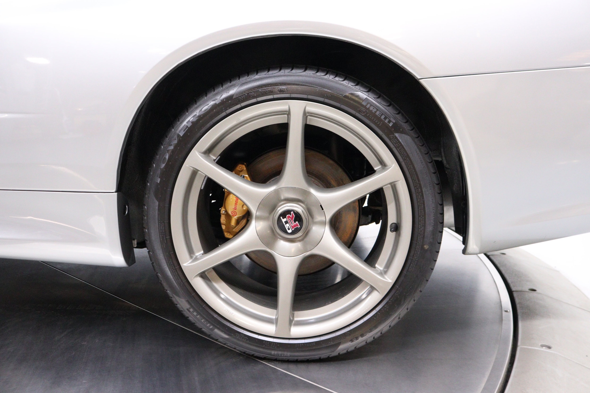 1999 Nissan Skyline GT-R 29
