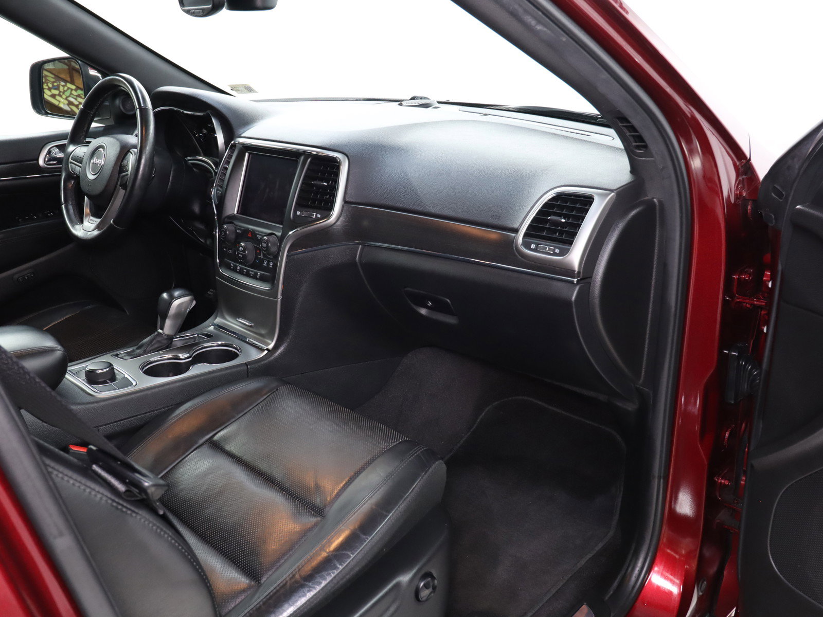 2018 Jeep Grand Cherokee 17
