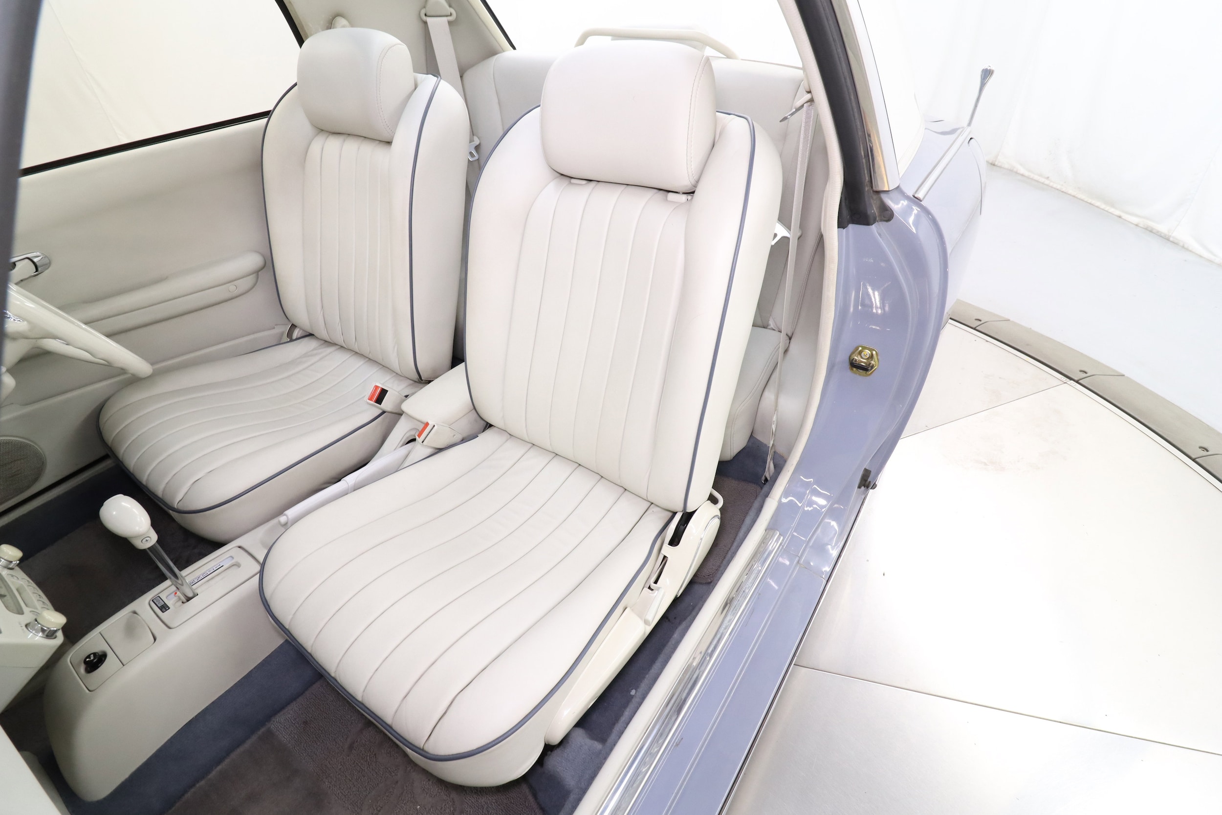 1991 Nissan Figaro 22