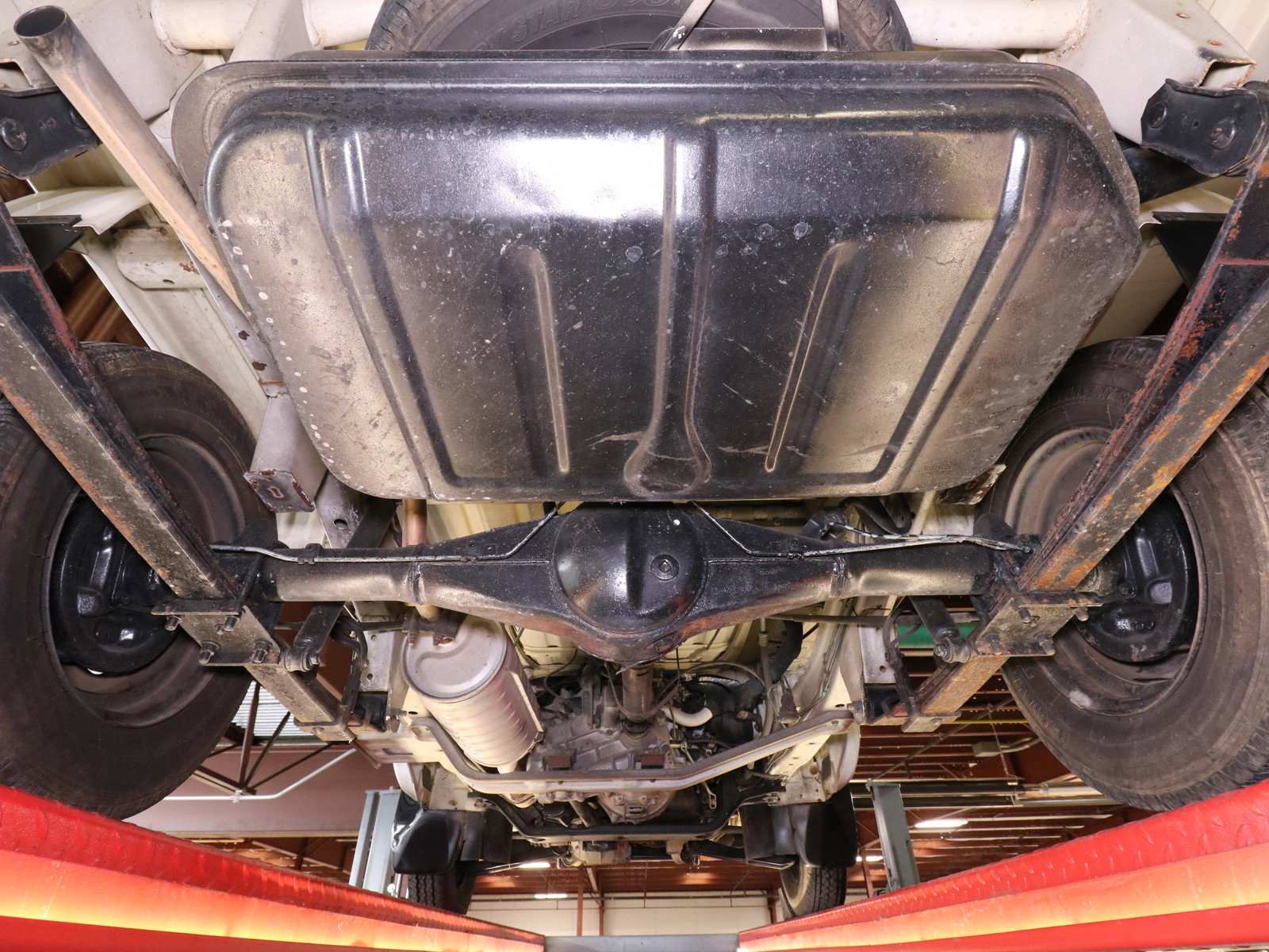 1998 Suzuki Carry 32