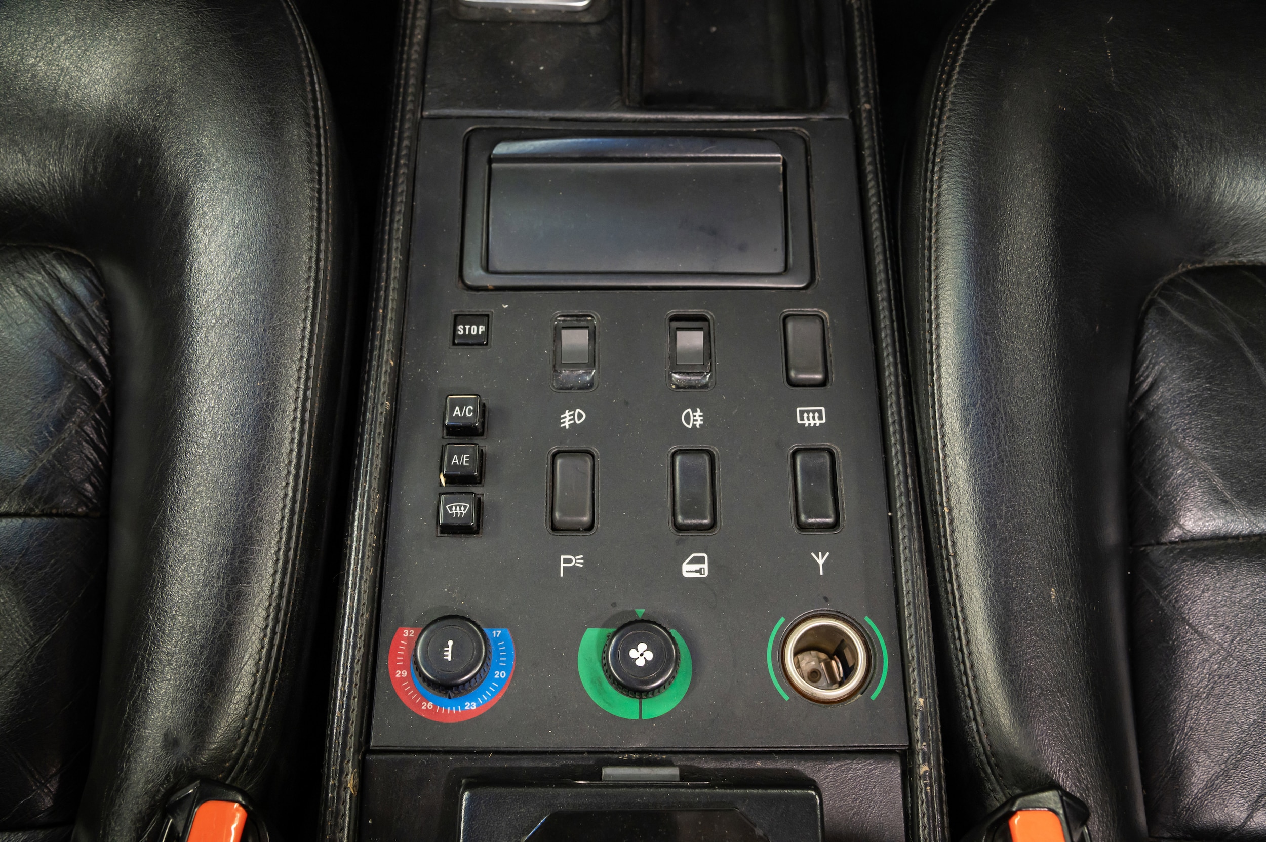 1991 Ferrari Mondial 145