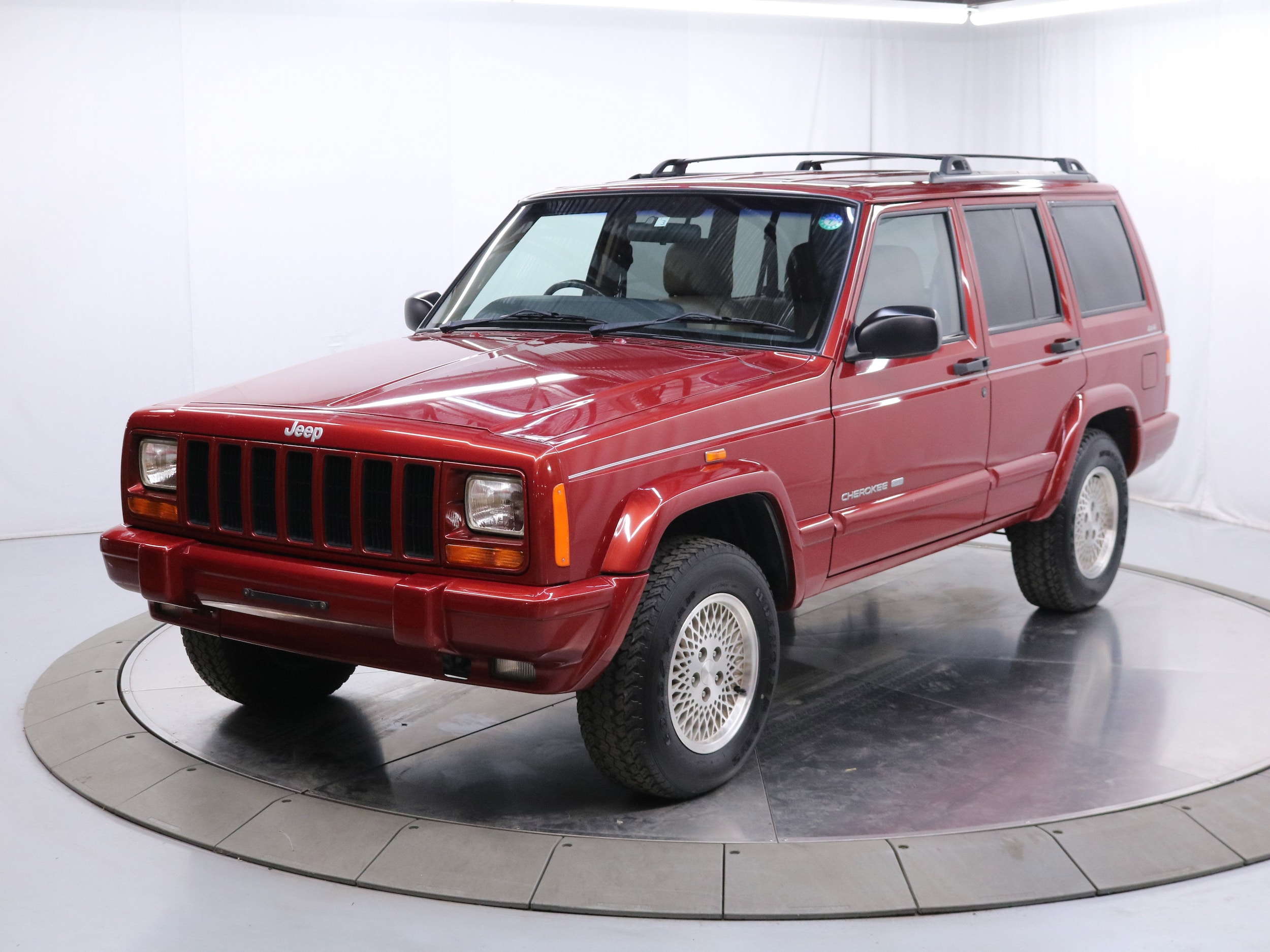 2000 Jeep Cherokee 2