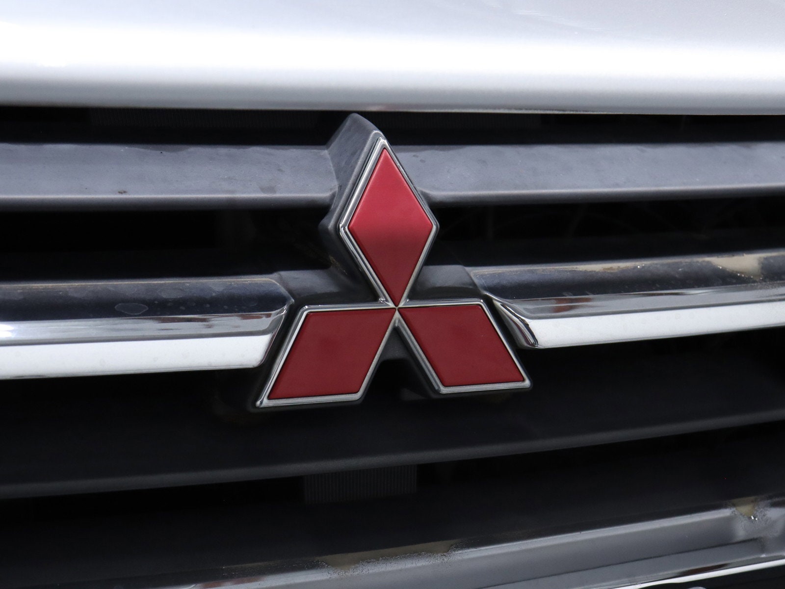1999 Mitsubishi Pajero 54
