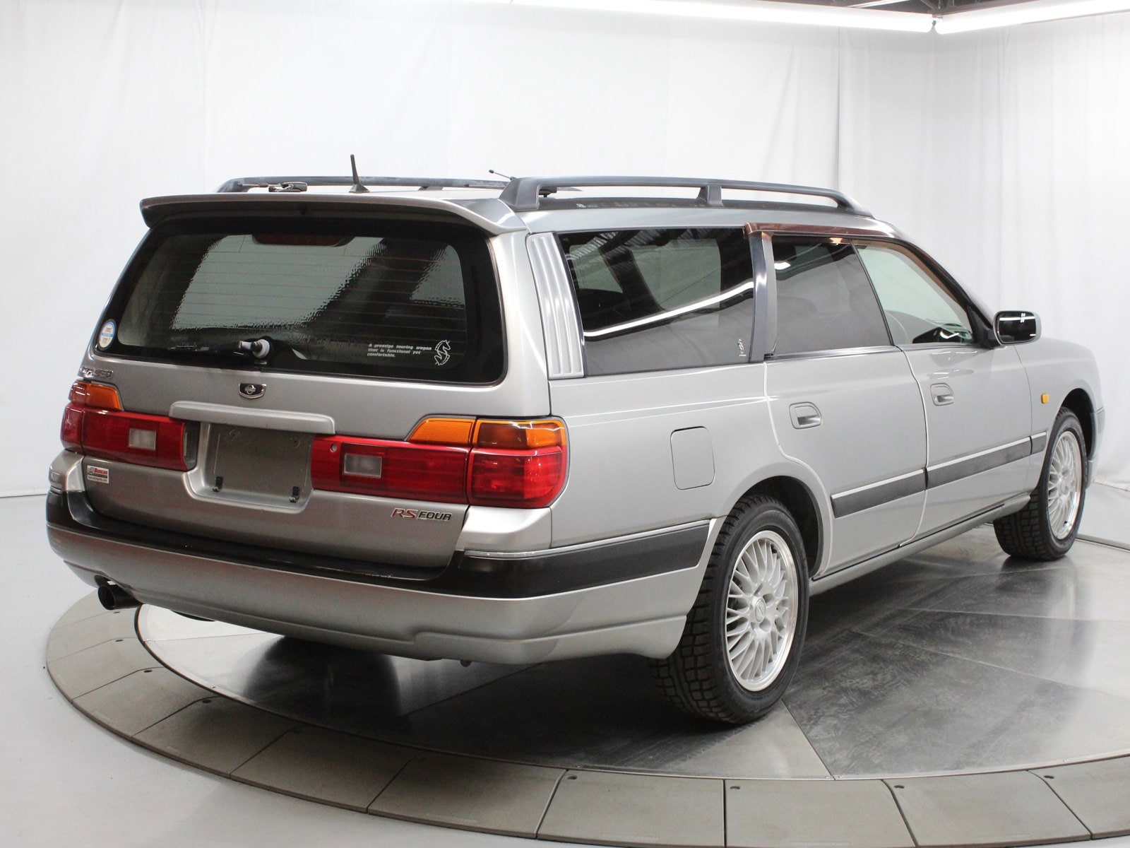 1997 Nissan Stagea 7