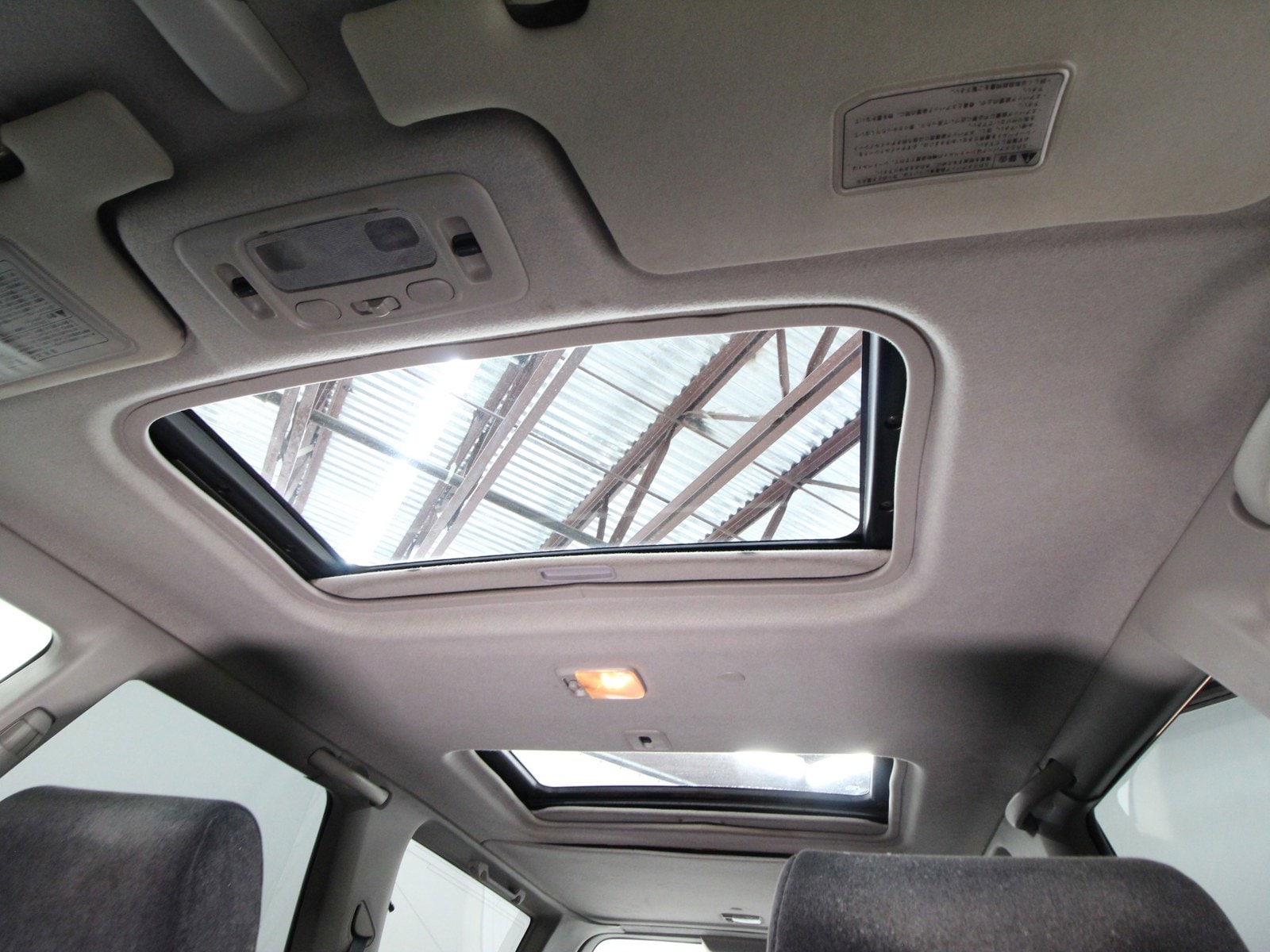1997 Nissan Stagea 42