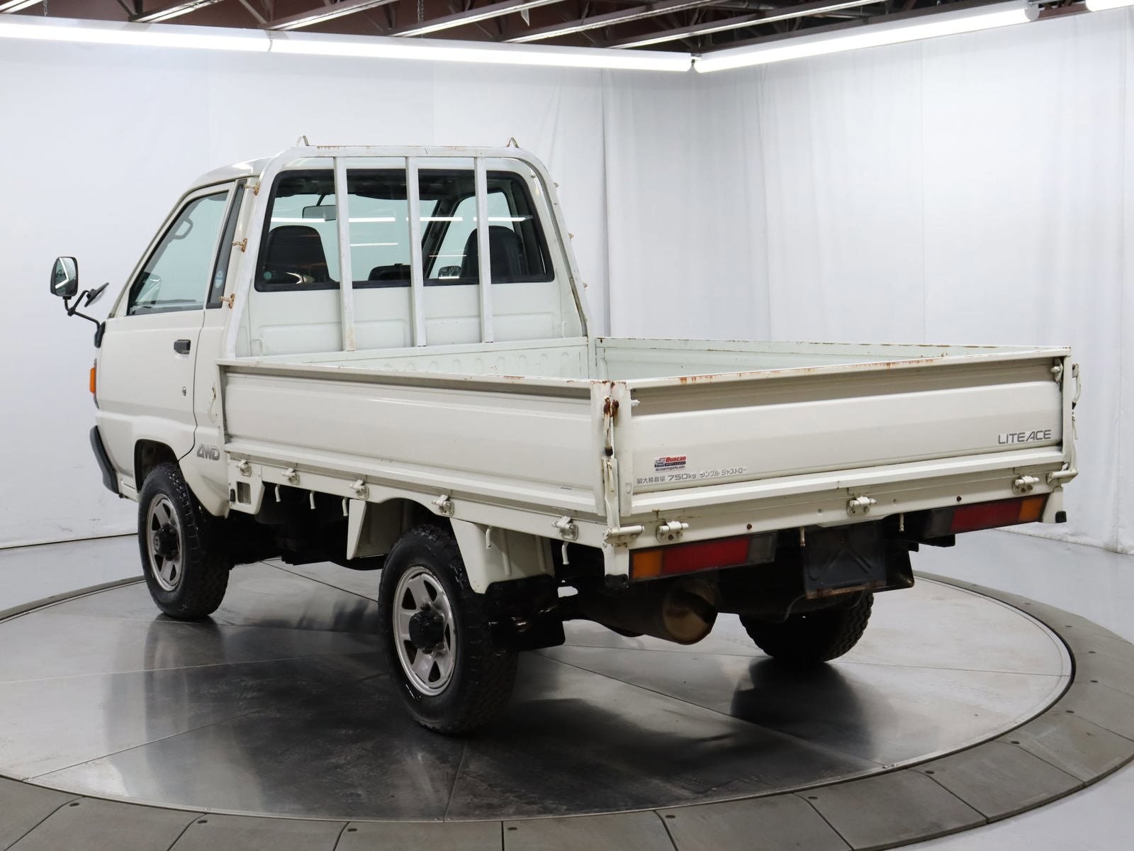 1998 Toyota Liteace 6