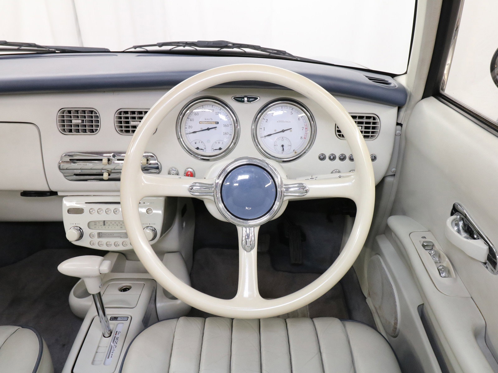 1991 Nissan Figaro 13