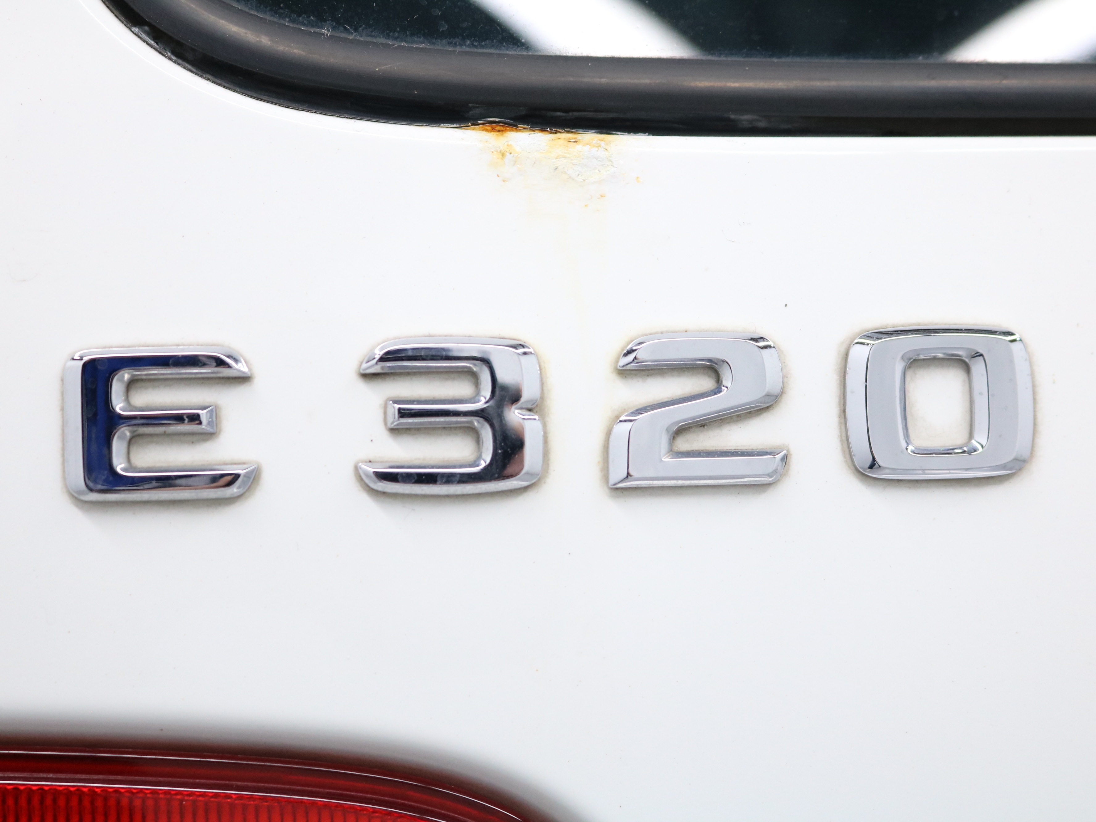 1998 Mercedes-Benz E320 53