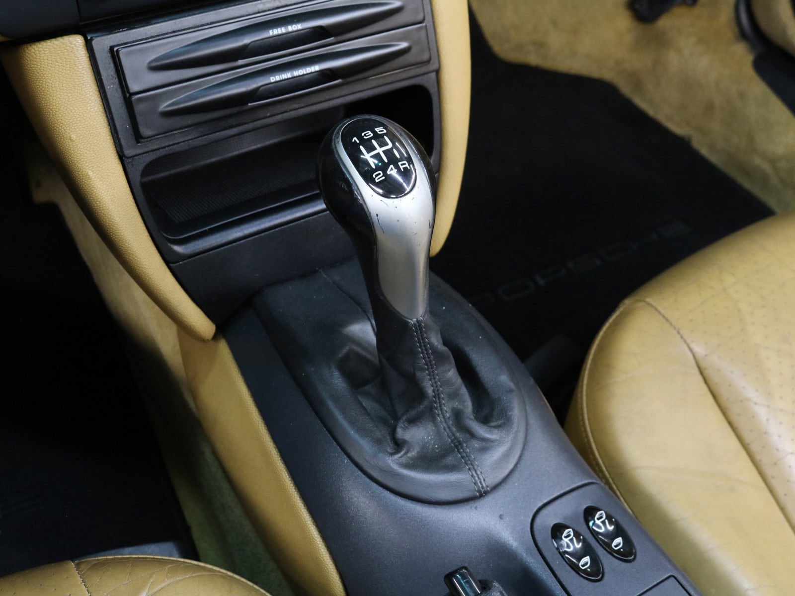 1997 Porsche Boxster 14
