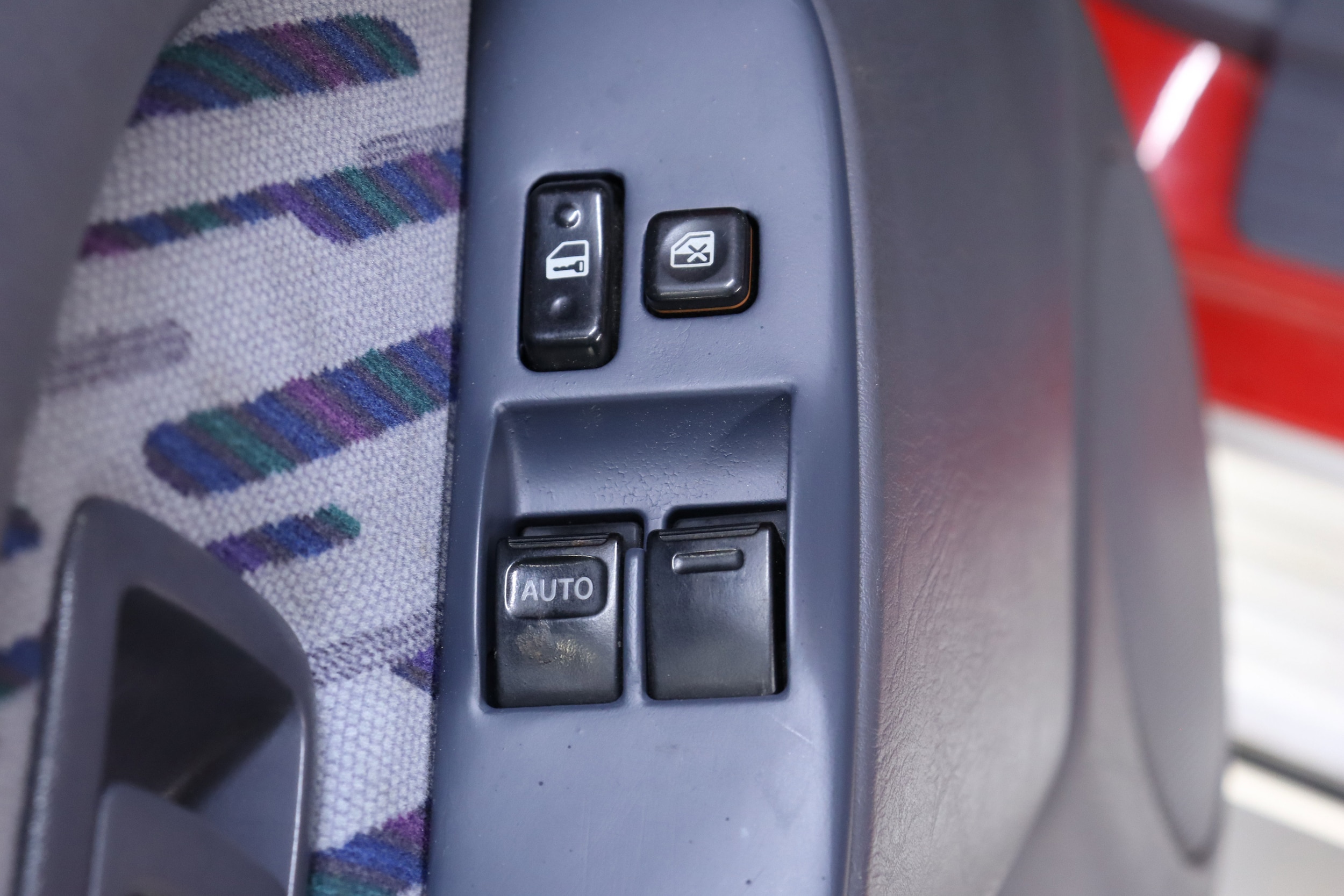 1998 Toyota Land Cruiser Prado 57