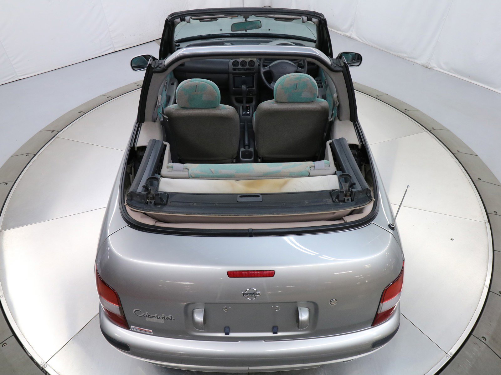 1998 Nissan March 42