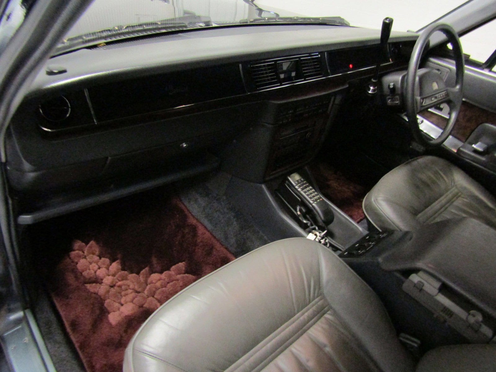 1991 Toyota Century 13