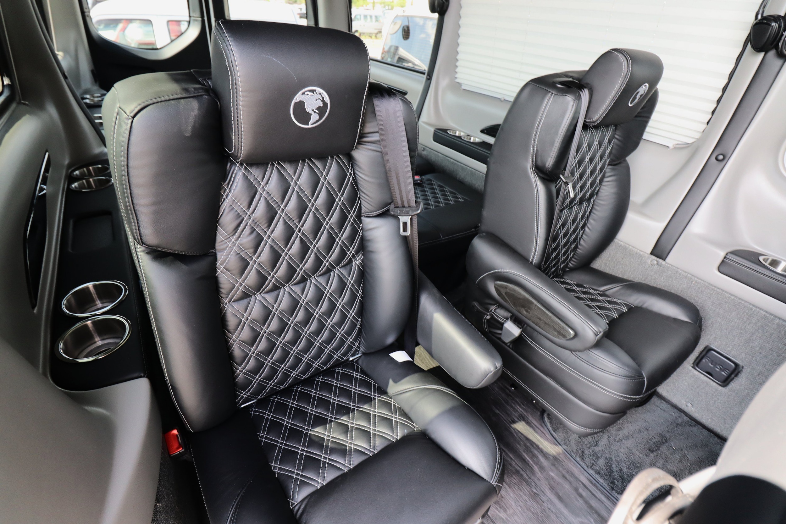 2025 Mercedes-Benz Sprinter 2500 53