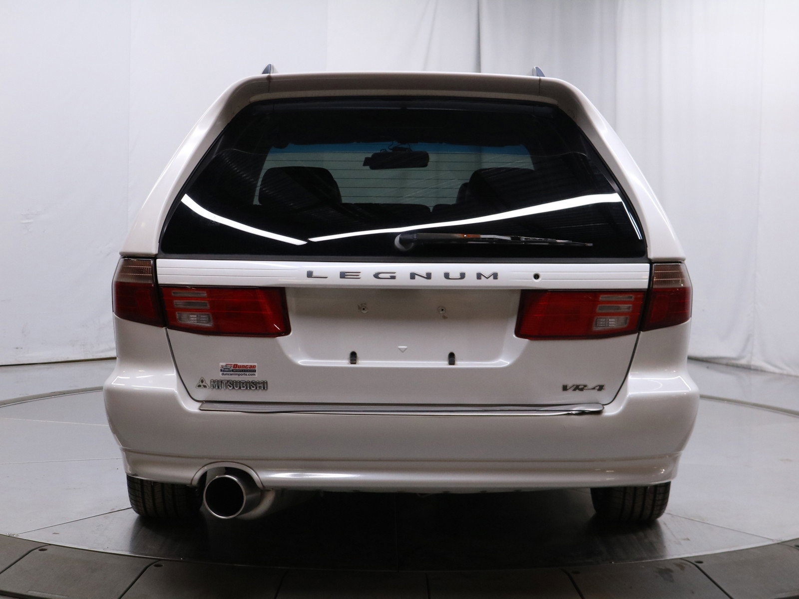 1998 Mitsubishi Legnum 6