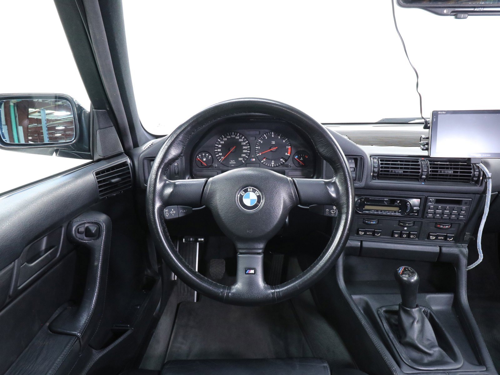 1993 BMW M5 12