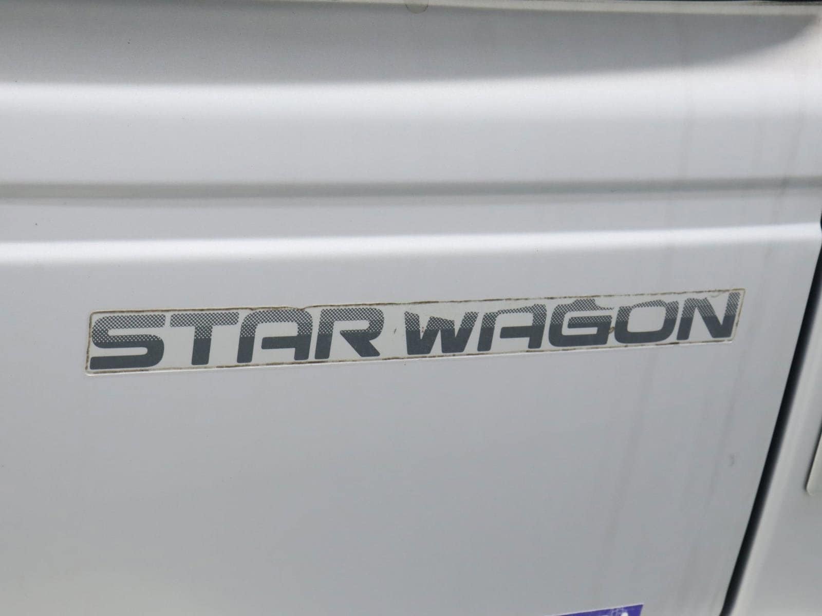 1994 Mitsubishi Delica 56