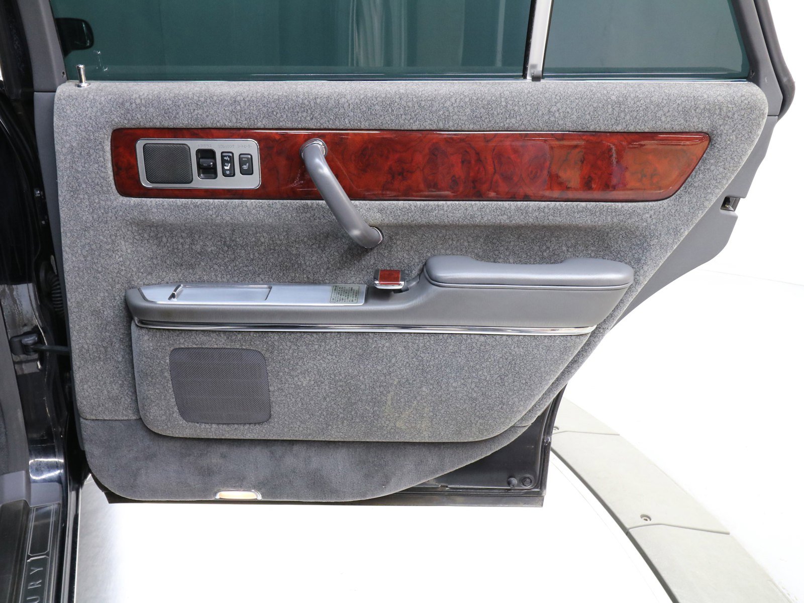 1997 Toyota Century 26