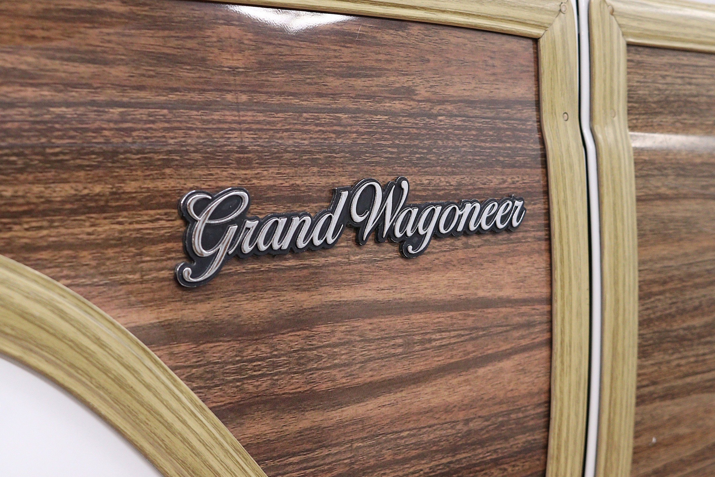 1997 Jeep Grand Wagoneer 64