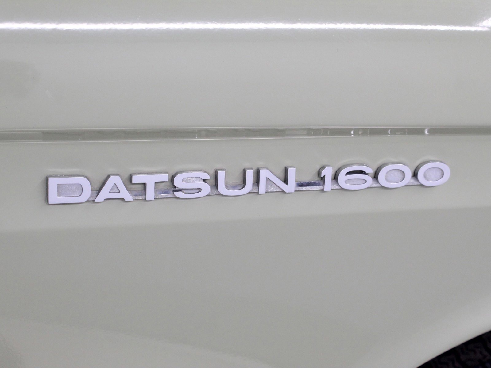 1971 Datsun 1600 40