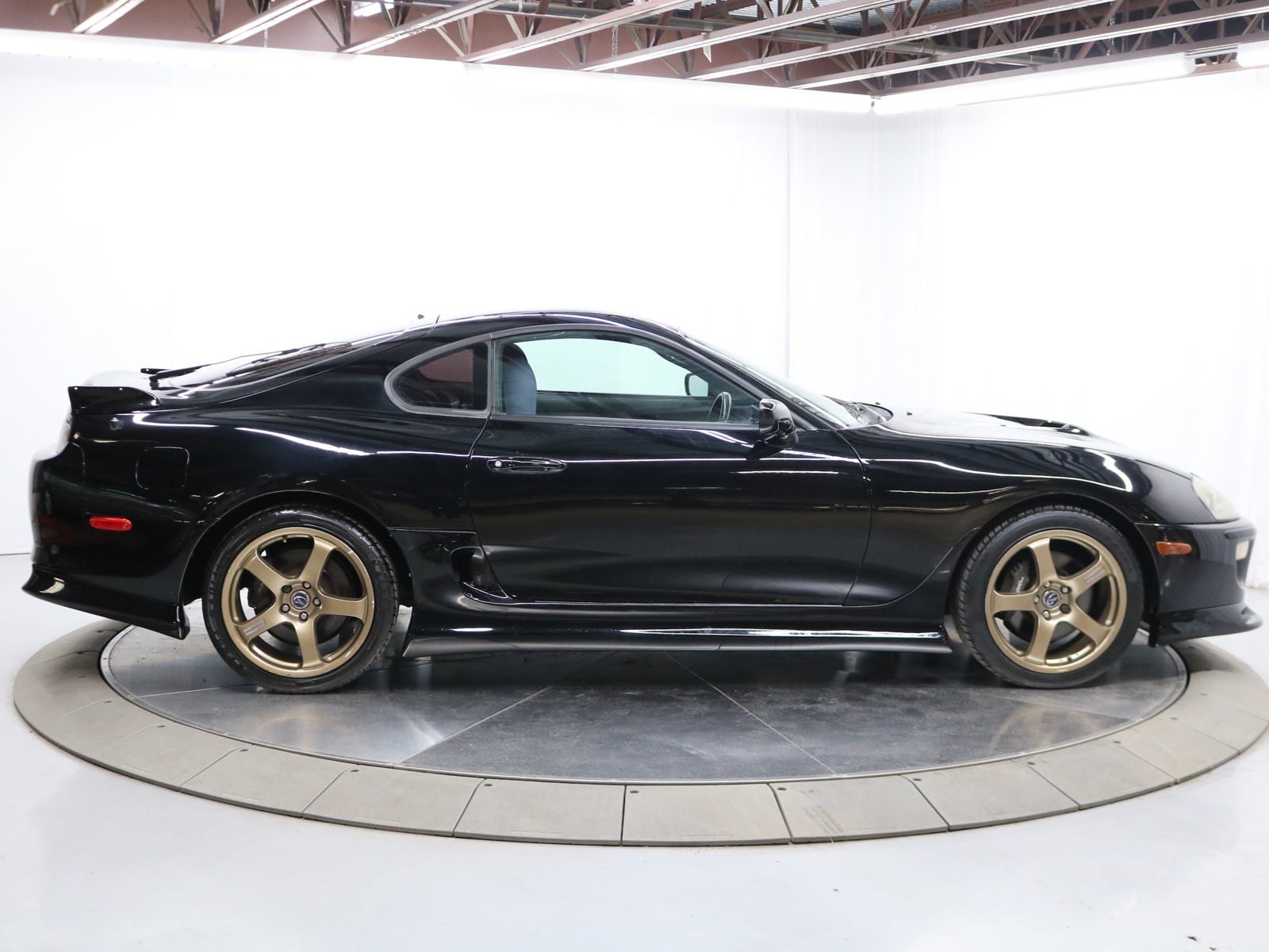 1997 Toyota Supra 7