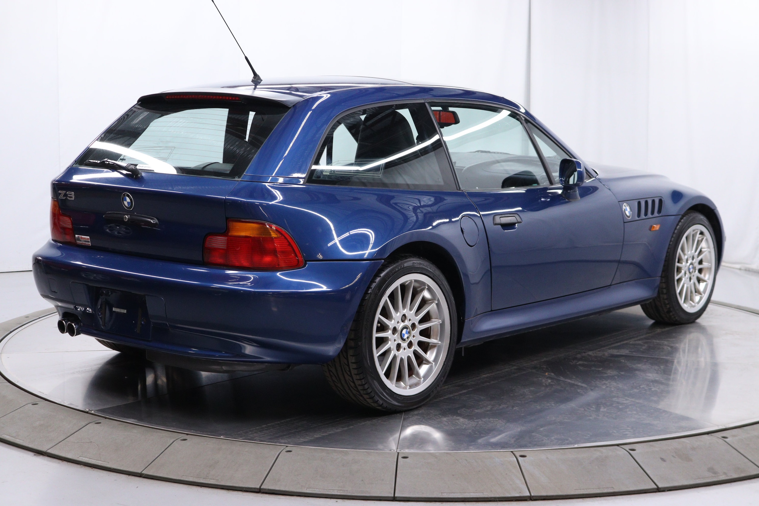 1999 BMW Z3 14