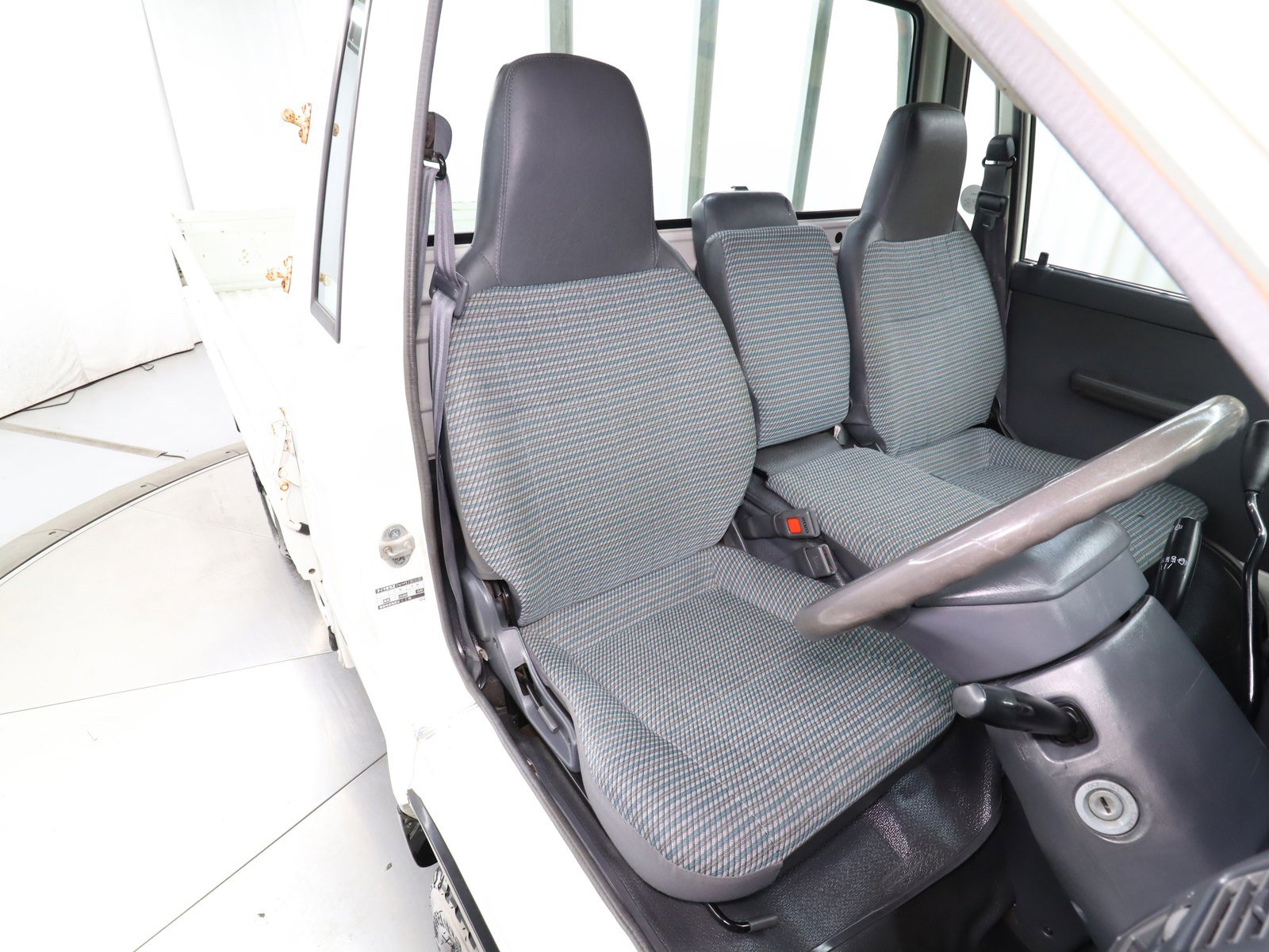 1998 Toyota Liteace 17