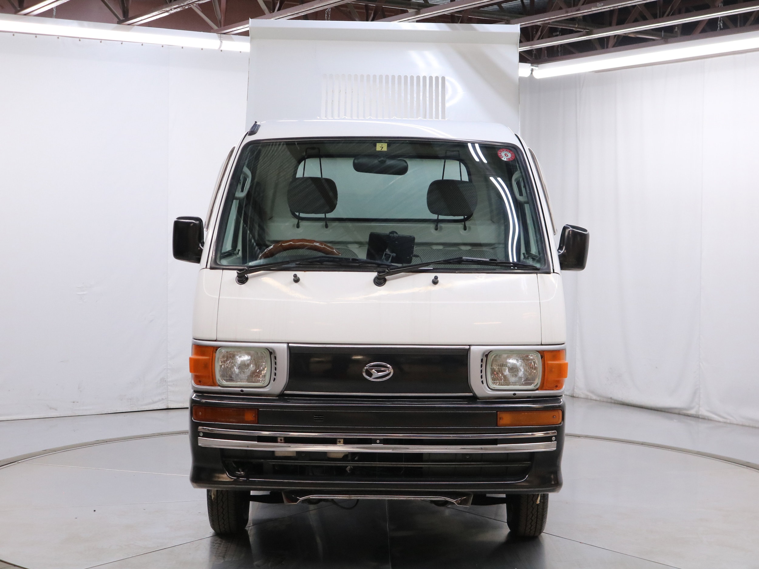 1998 Daihatsu Hijet 10