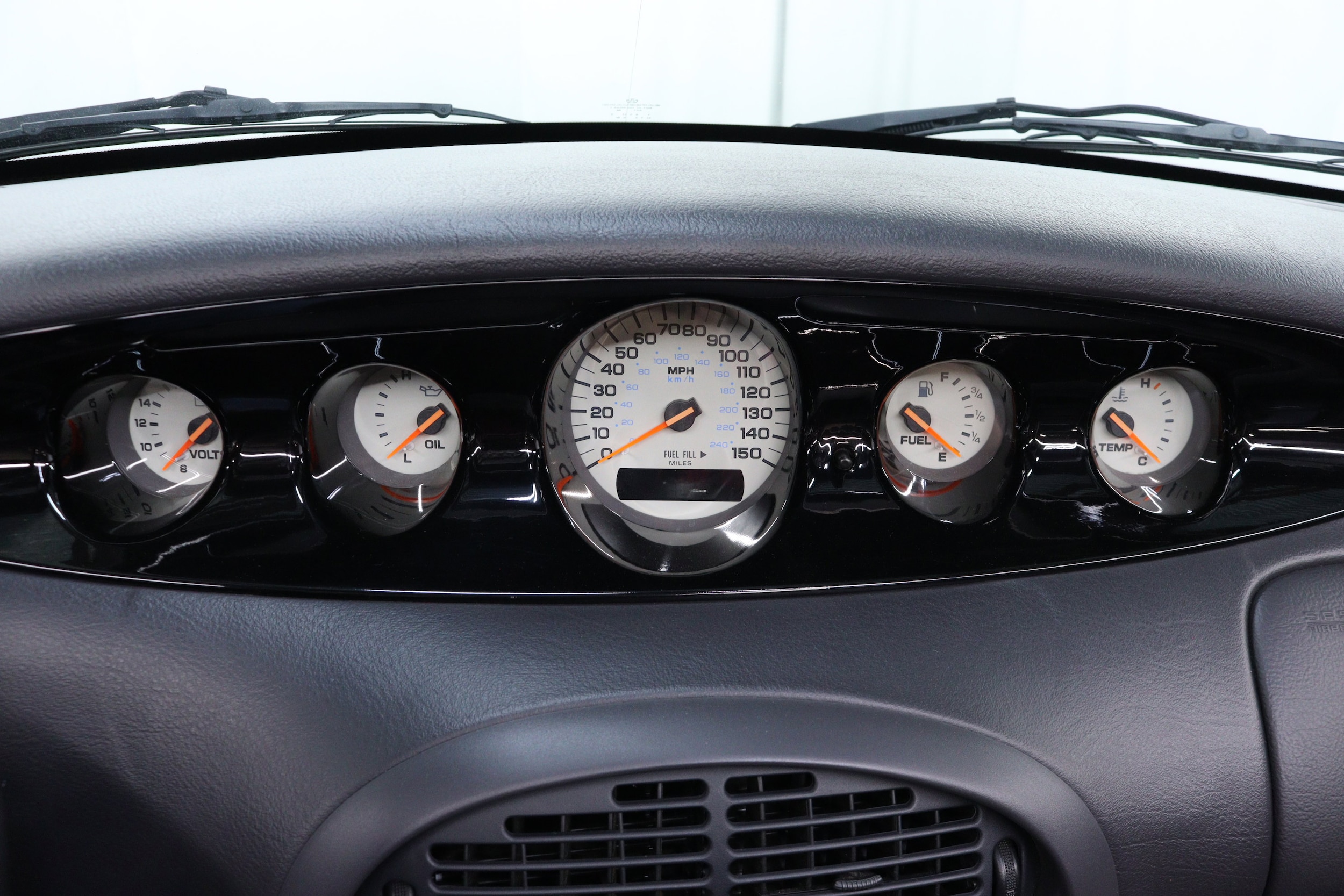 1999 Plymouth Prowler 11