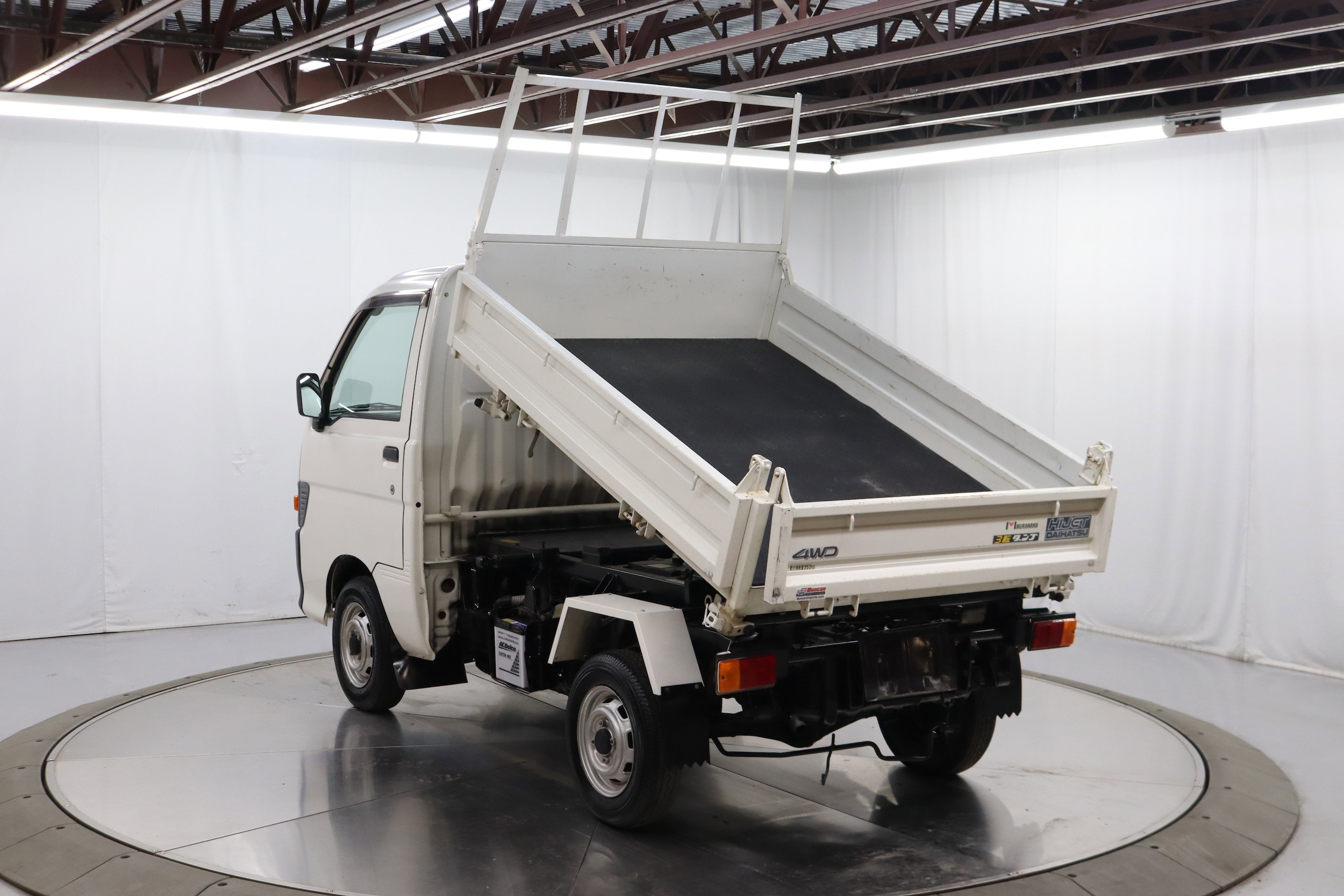 1998 Daihatsu Hijet 11