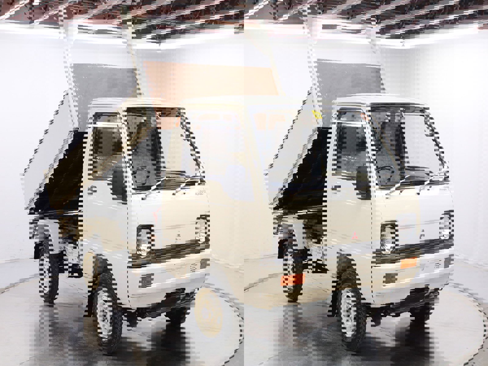 1989 Mitsubishi Minicab 8