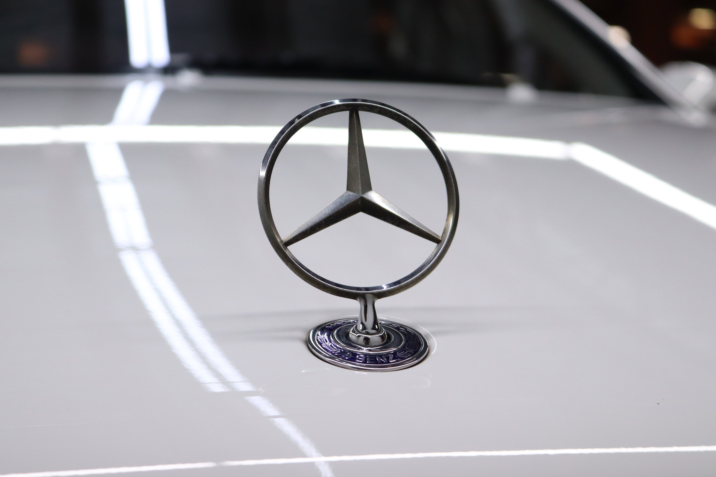2000 Mercedes-Benz S500 80
