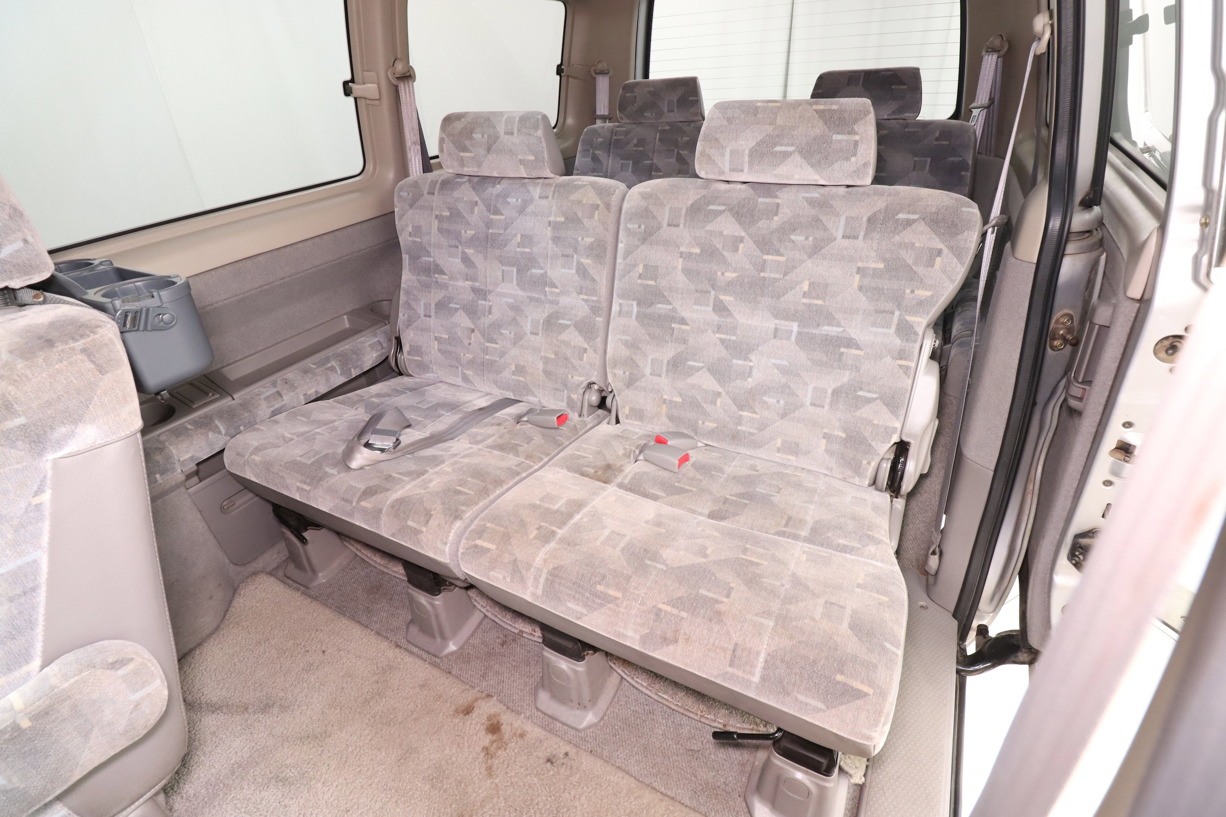 1998 Honda StepWgn 23