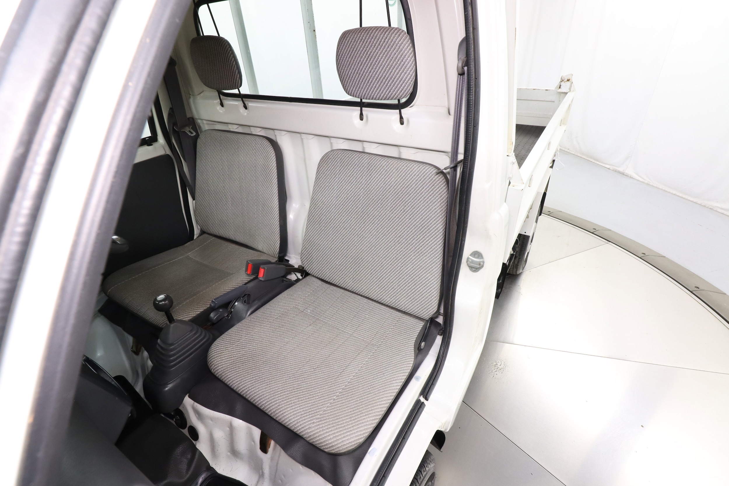 1998 Daihatsu Hijet 32