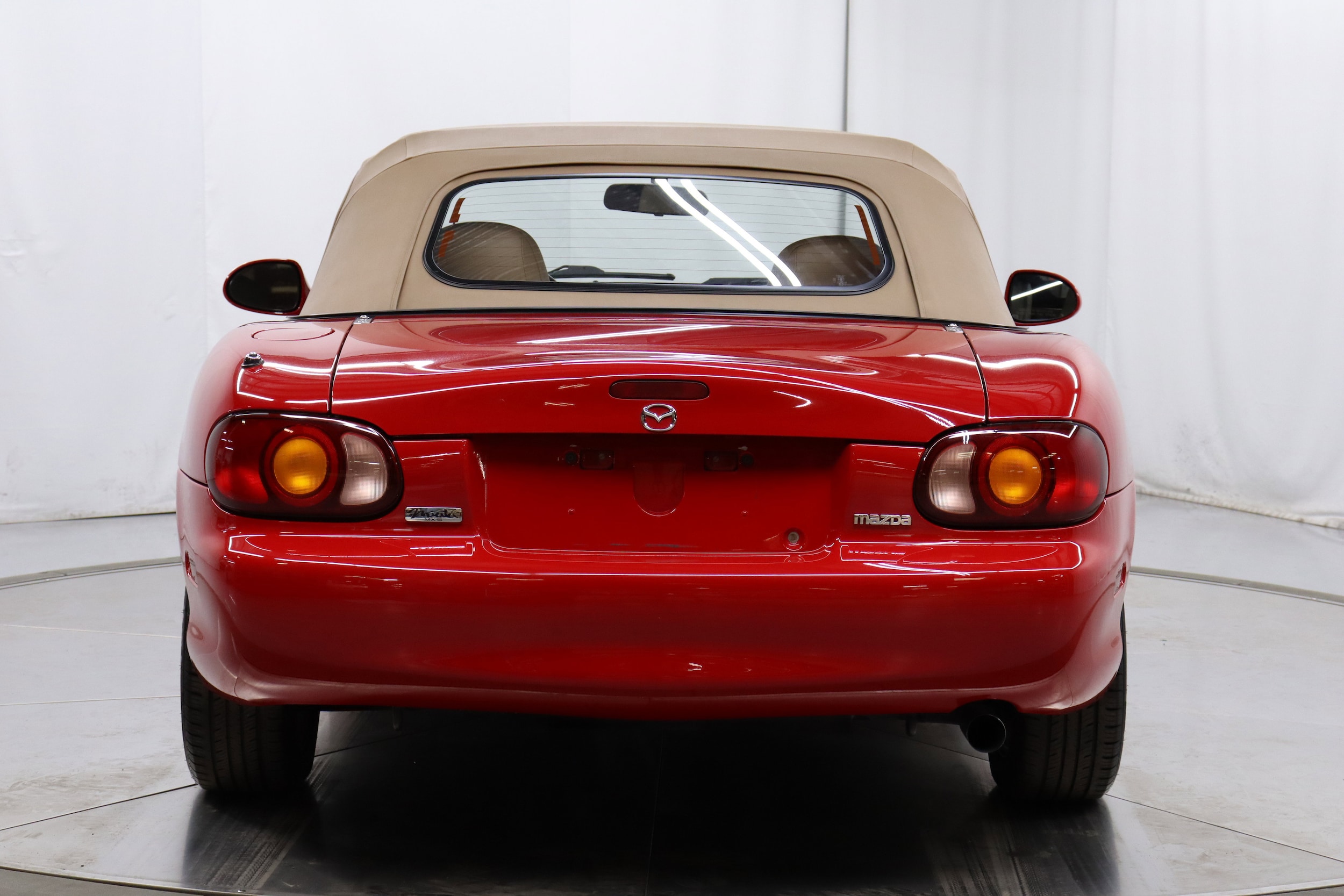 1999 Mazda MX-5 Miata 8