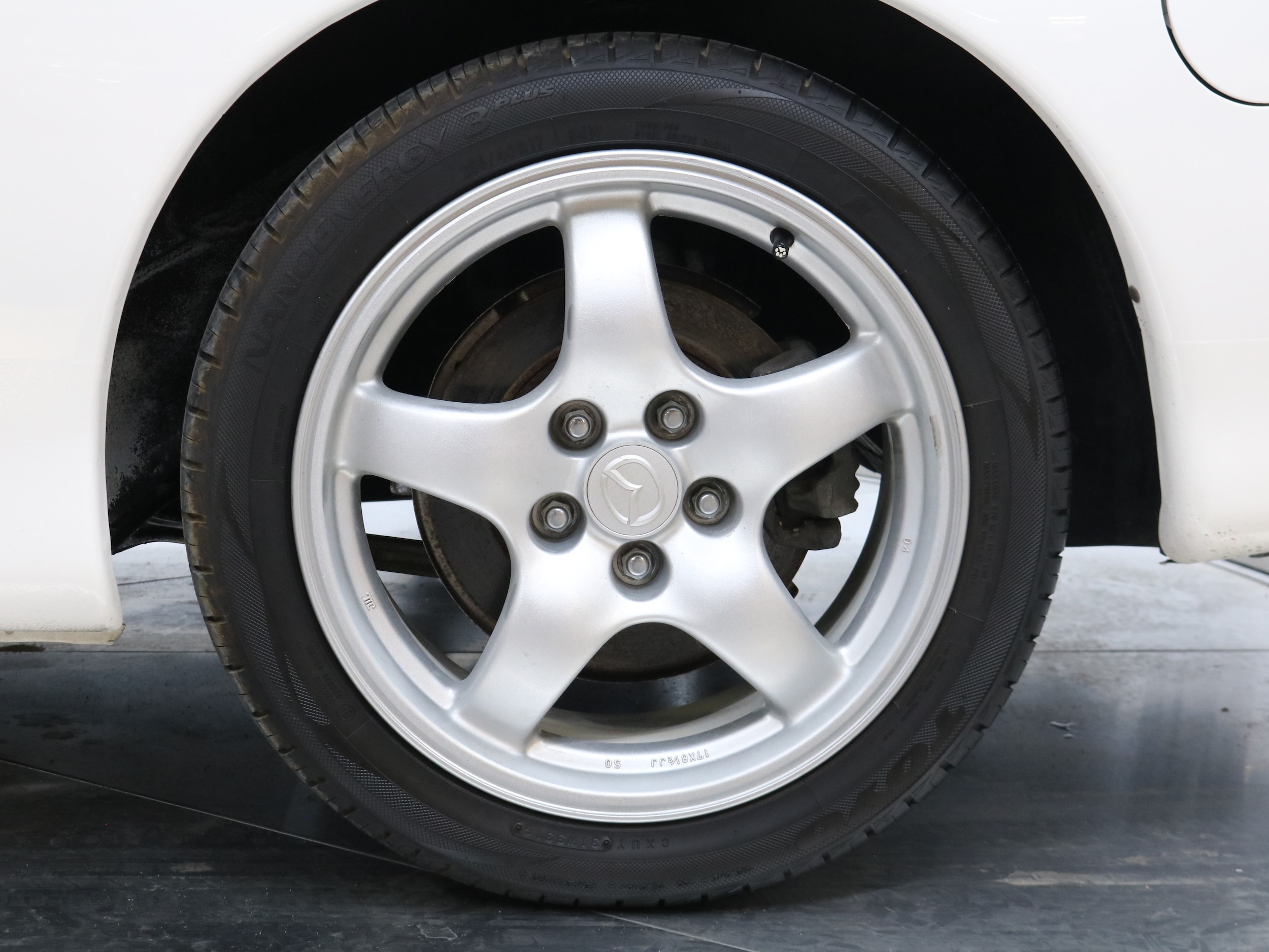 1998 Mazda RX-7 26