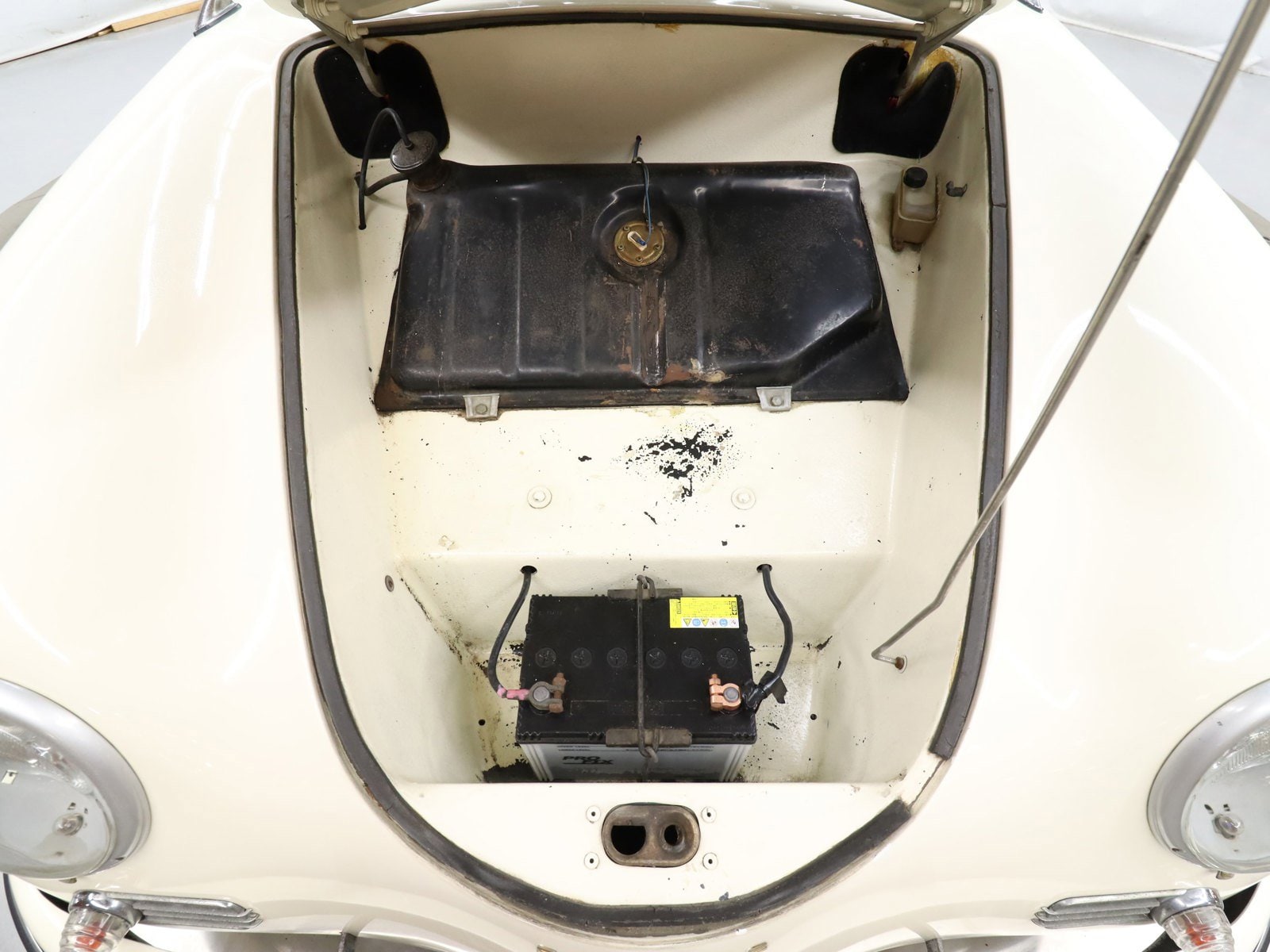1993 Volkswagen 356 Replica 27