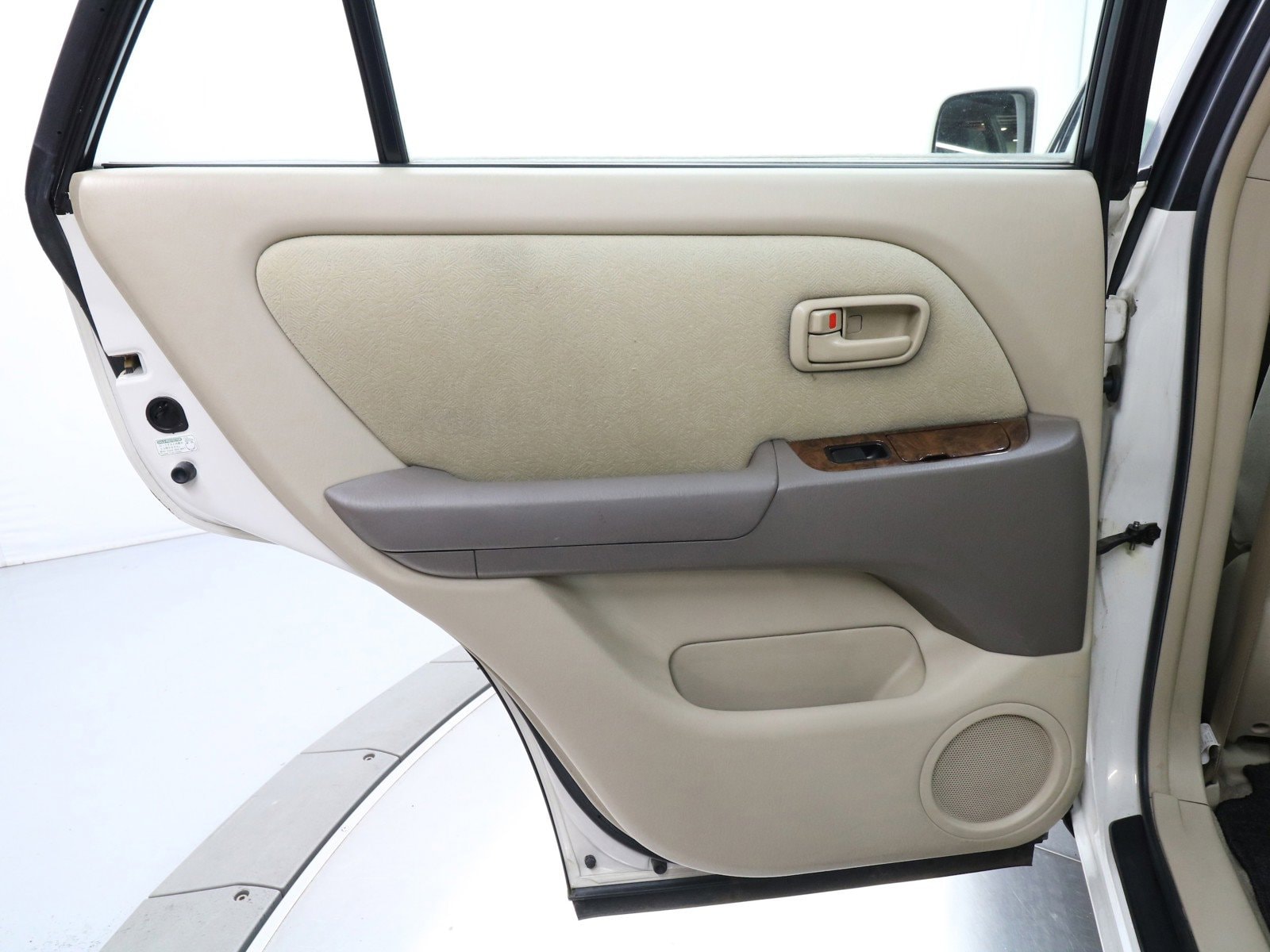 1998 Toyota Harrier 22