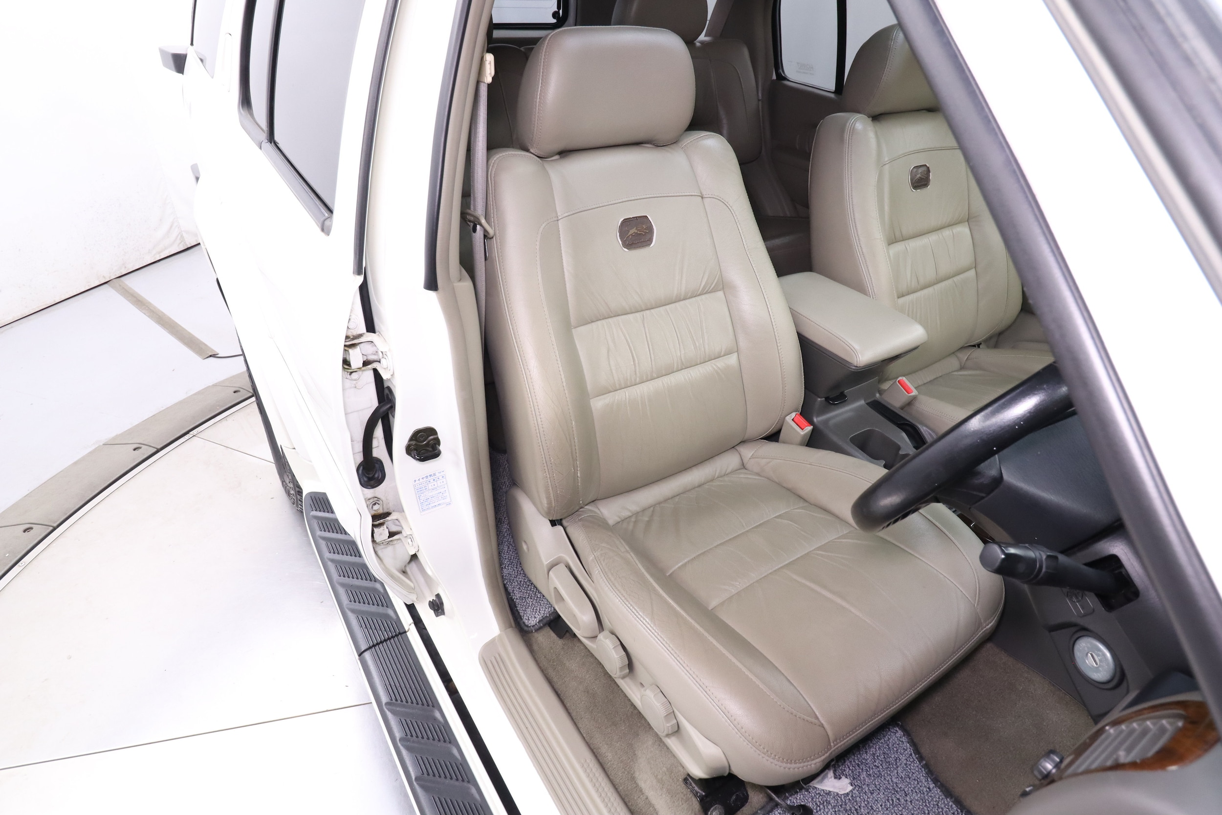 1999 Nissan Terrano Regulus 16