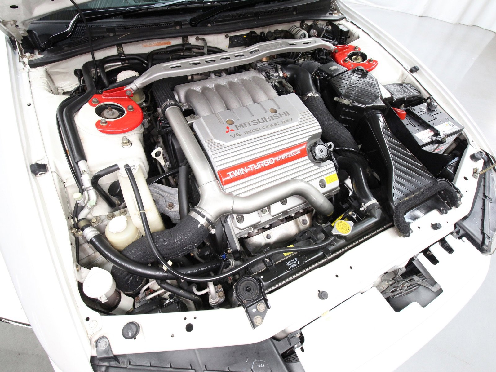 1997 Mitsubishi Legnum 26