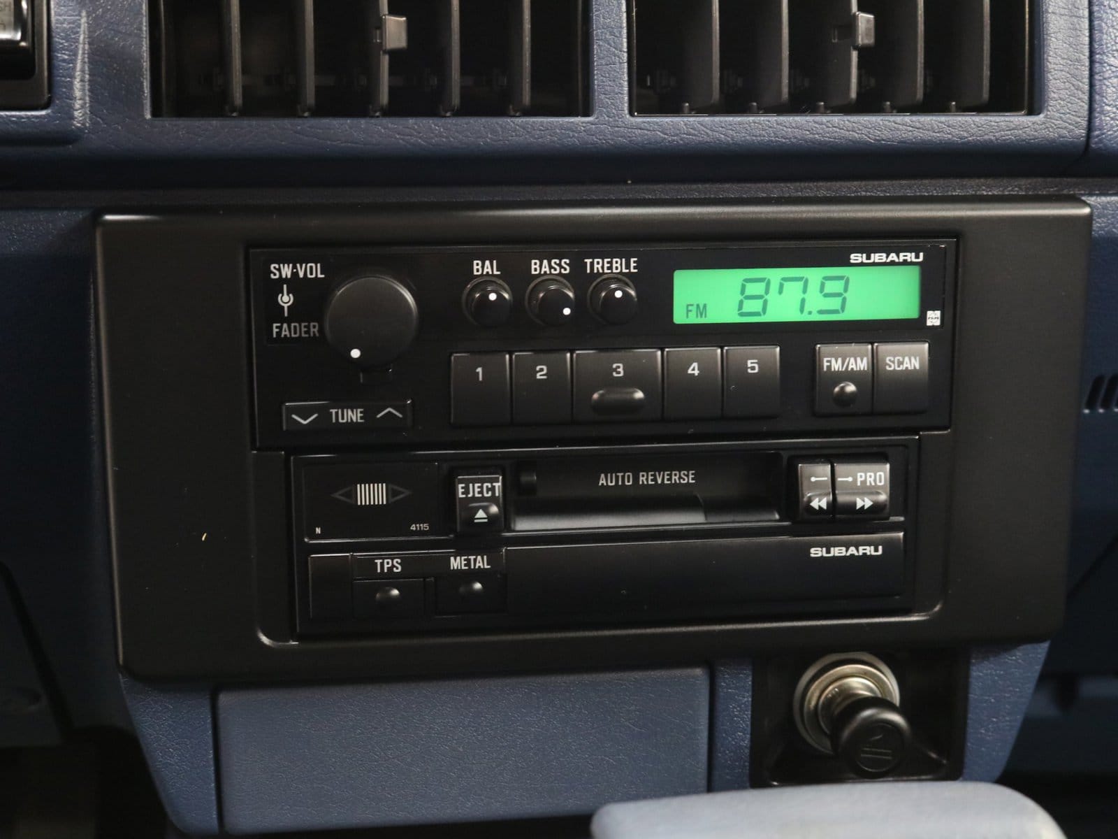 1992 Subaru Loyale 30