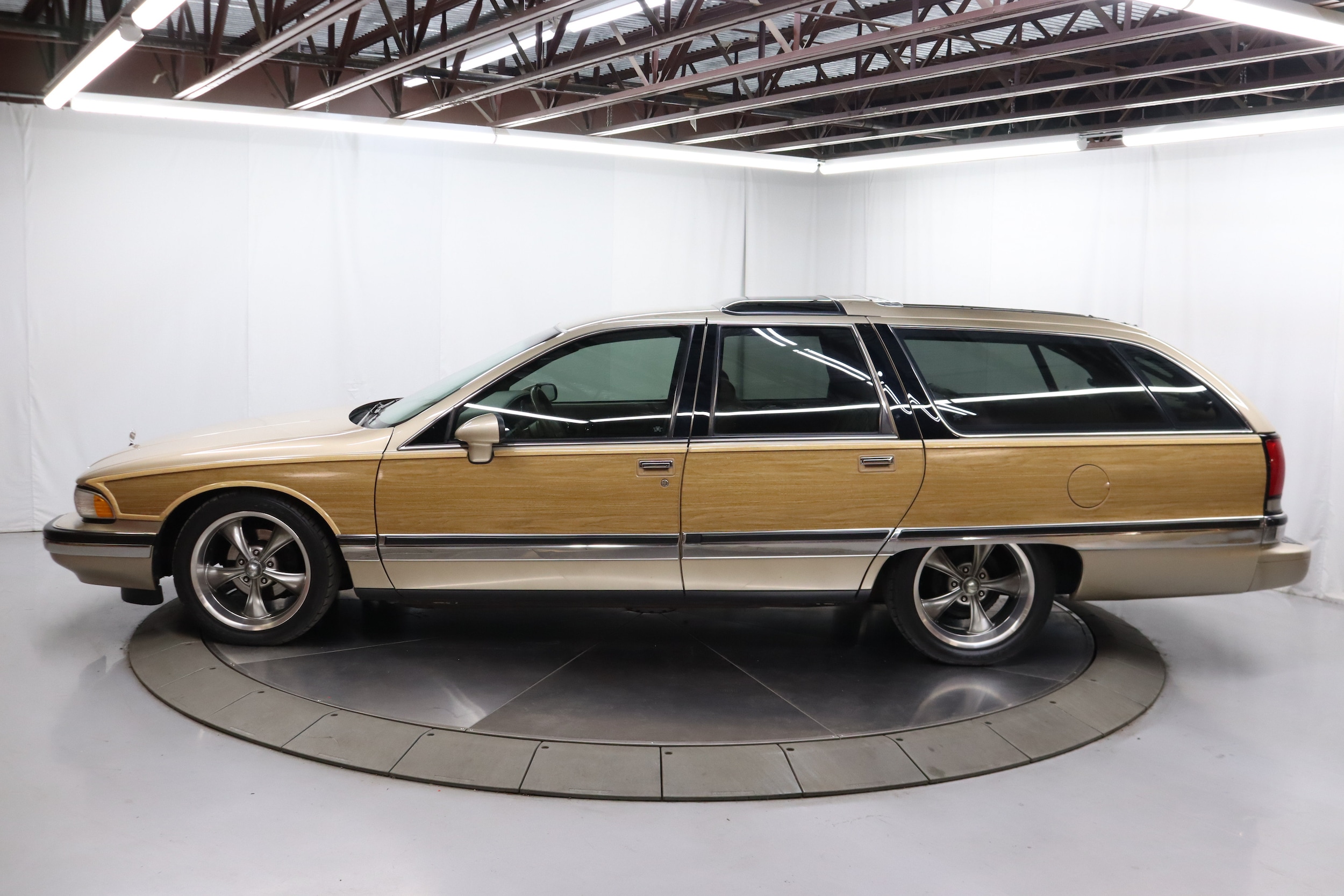 1993 Buick Roadmaster 10
