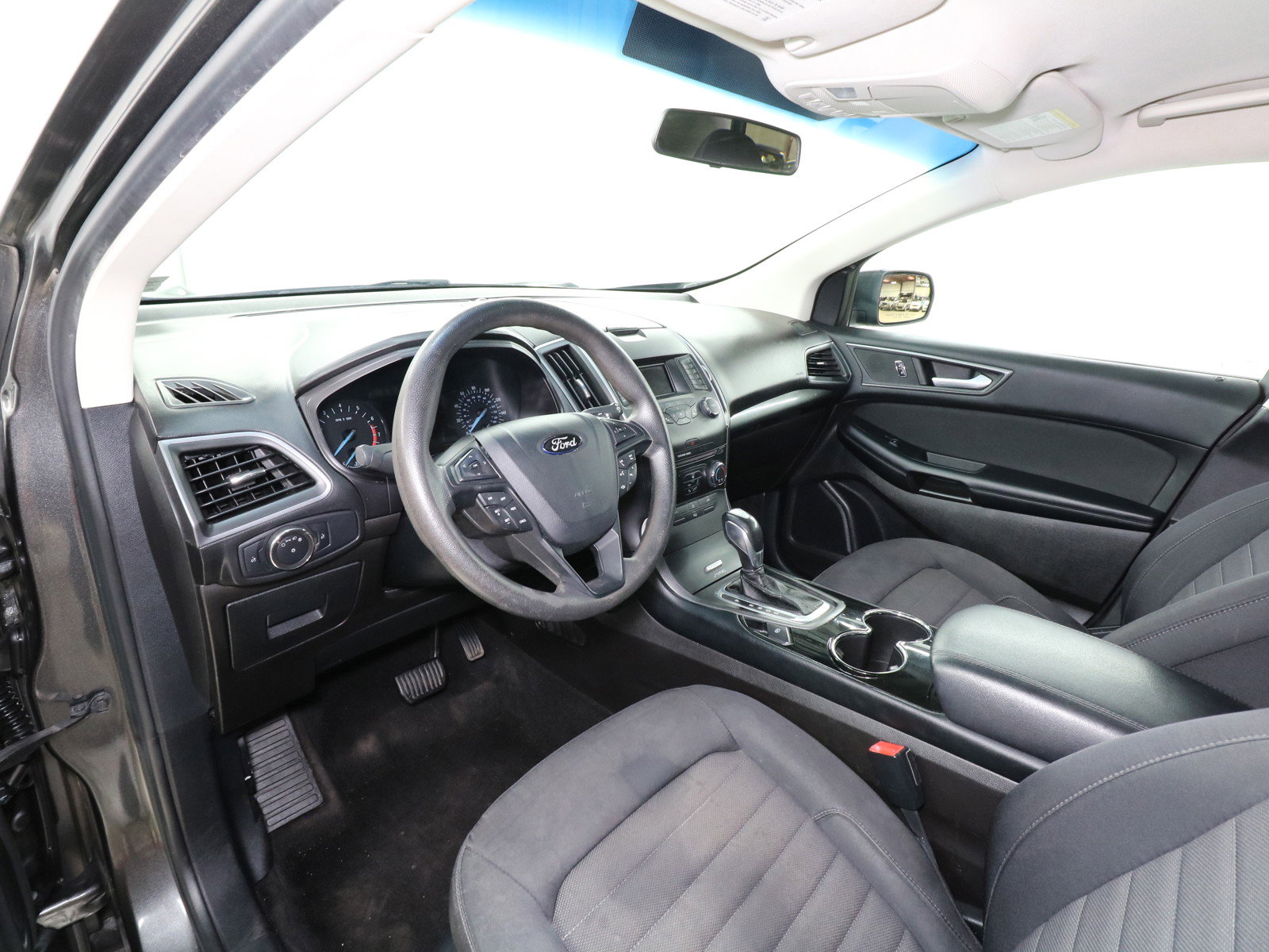 2017 Ford Edge 9