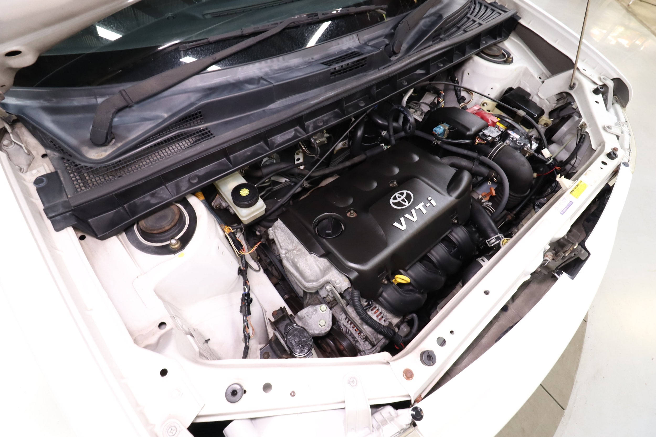 2000 Toyota bB 25