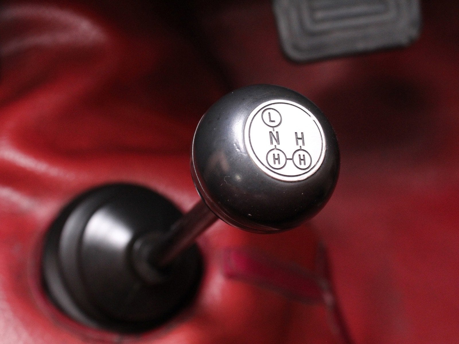 1976 Mitsubishi Jeep 15