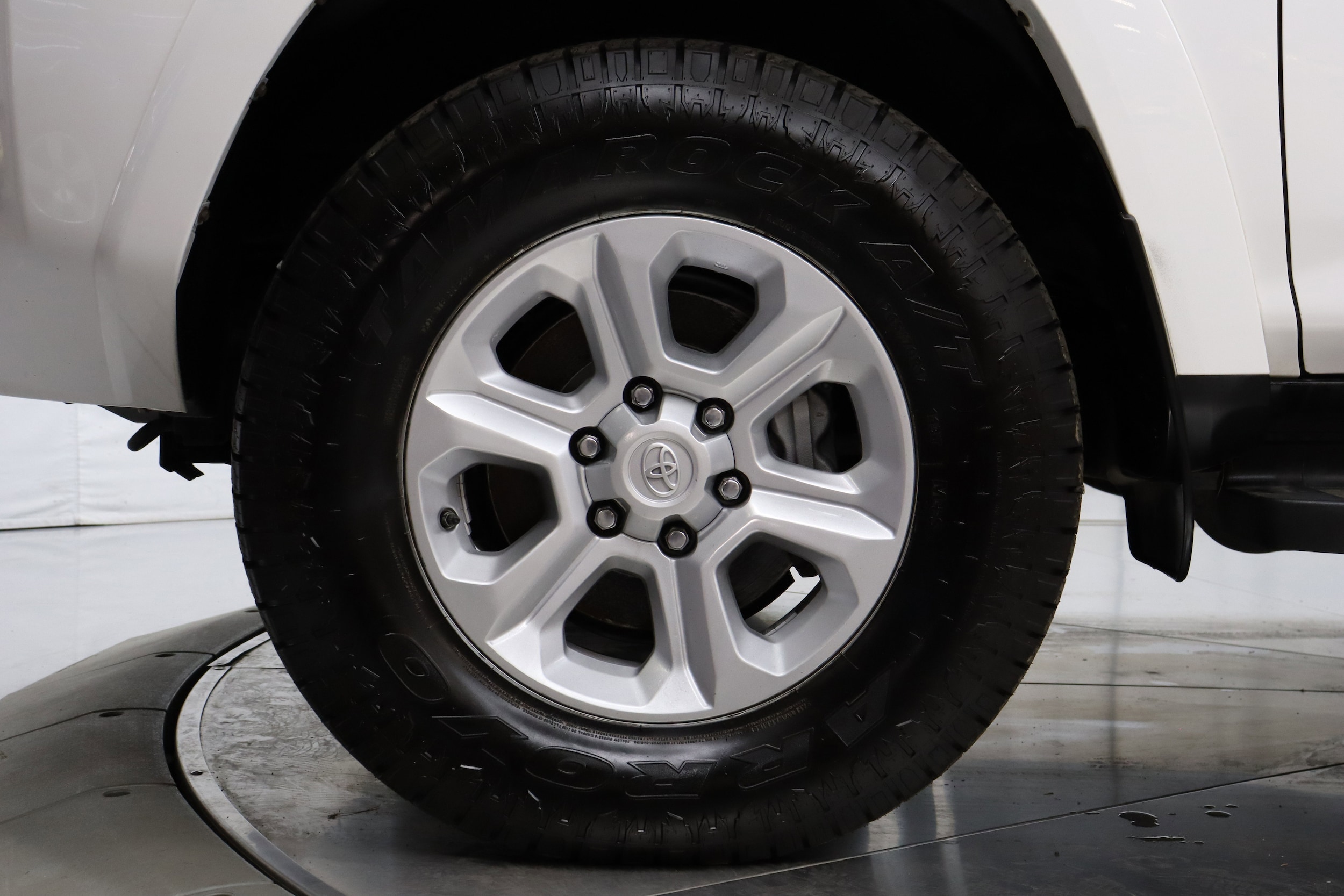 2014 Toyota 4Runner 33