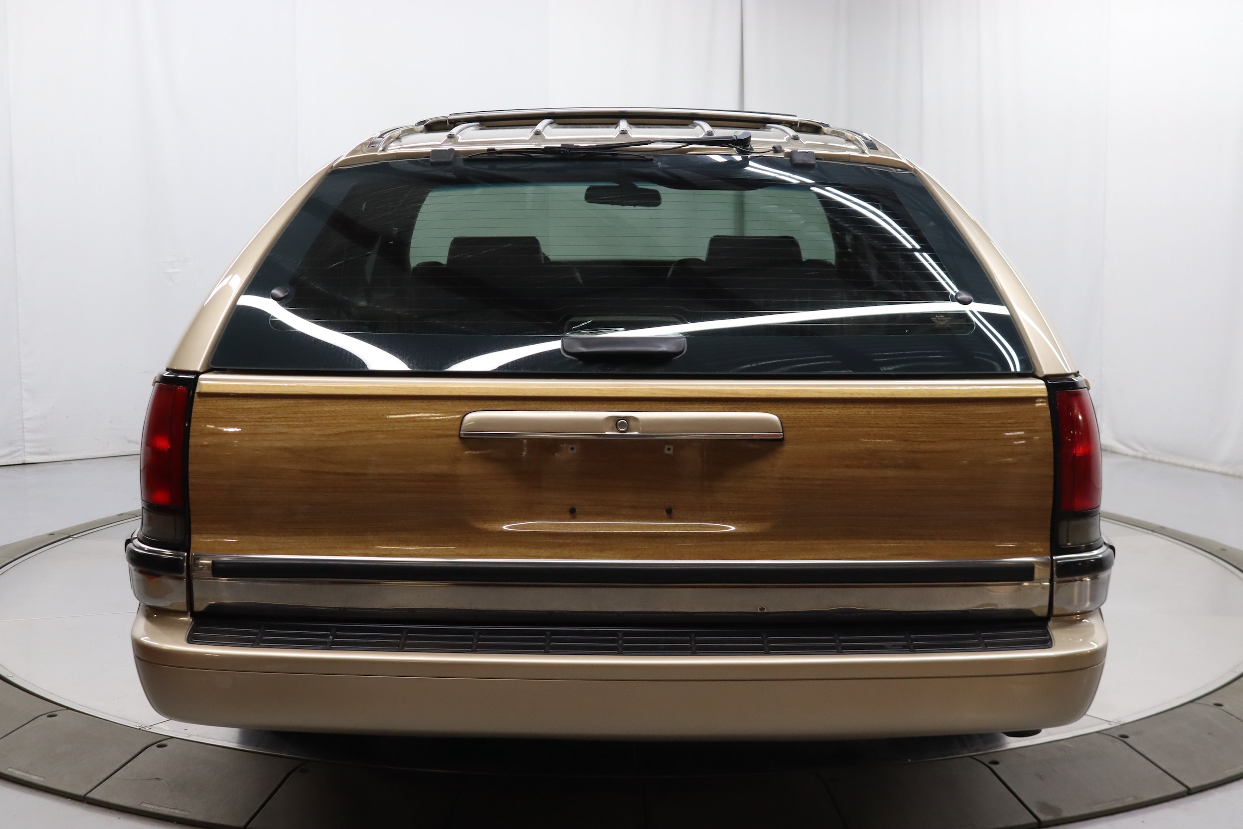 1993 Buick Roadmaster 14