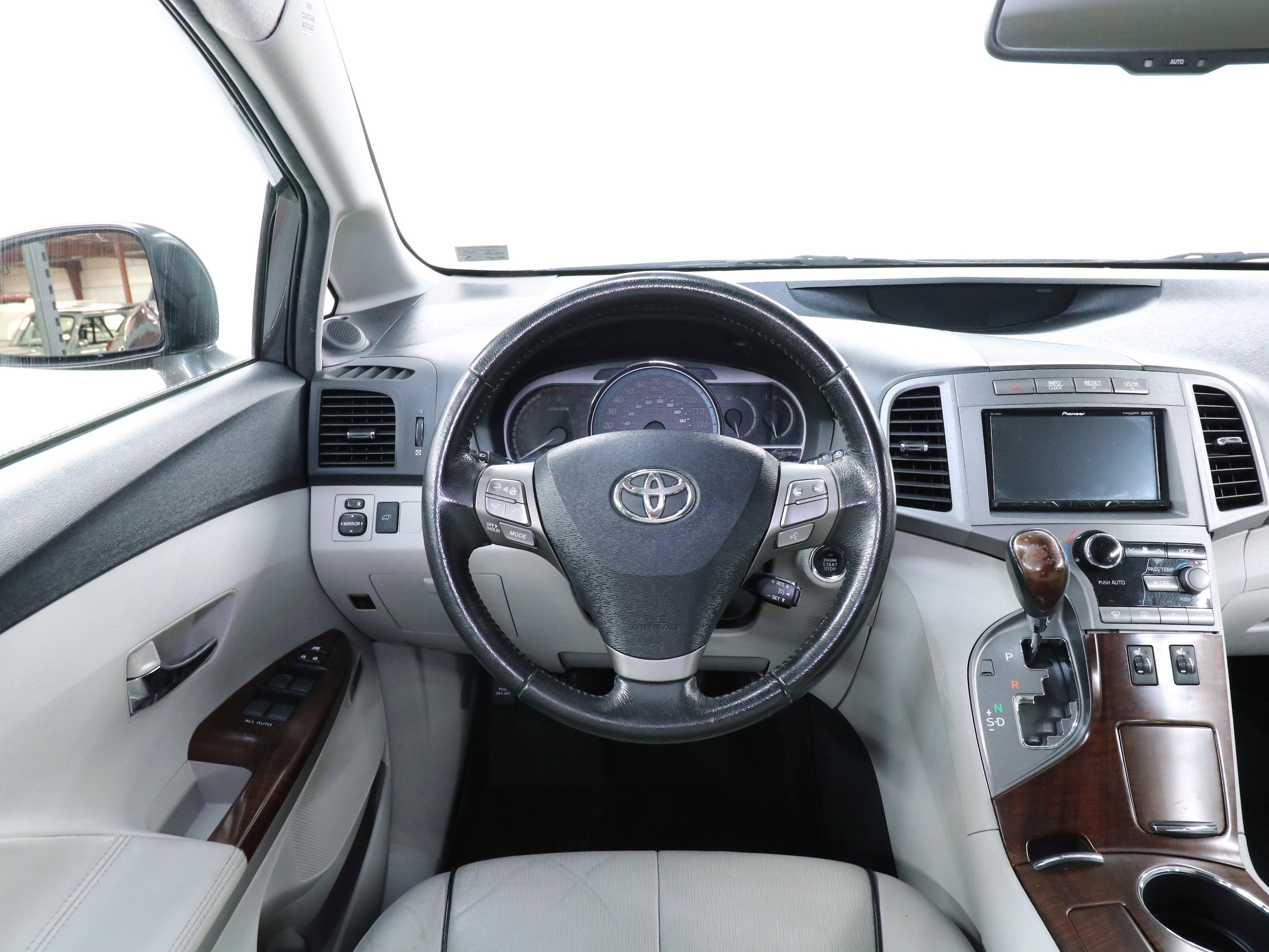 2009 Toyota Venza 10