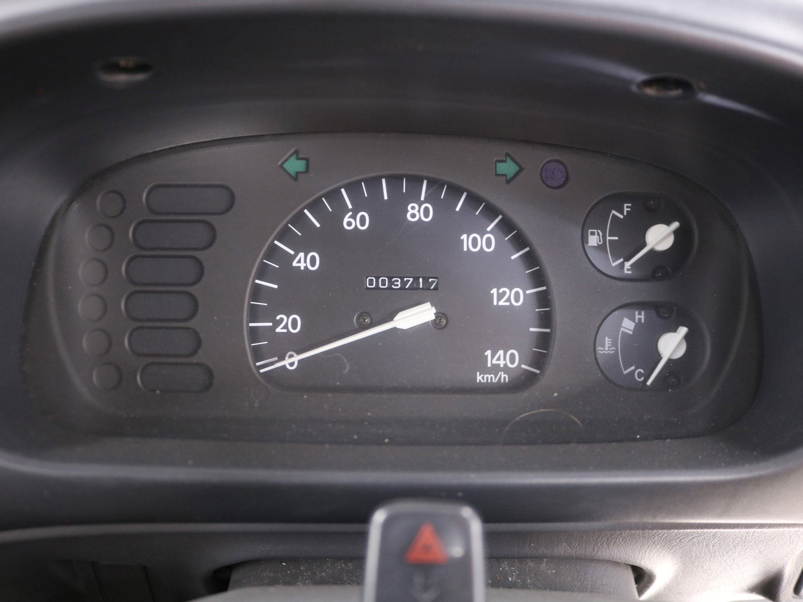 1995 Daihatsu Hijet 12