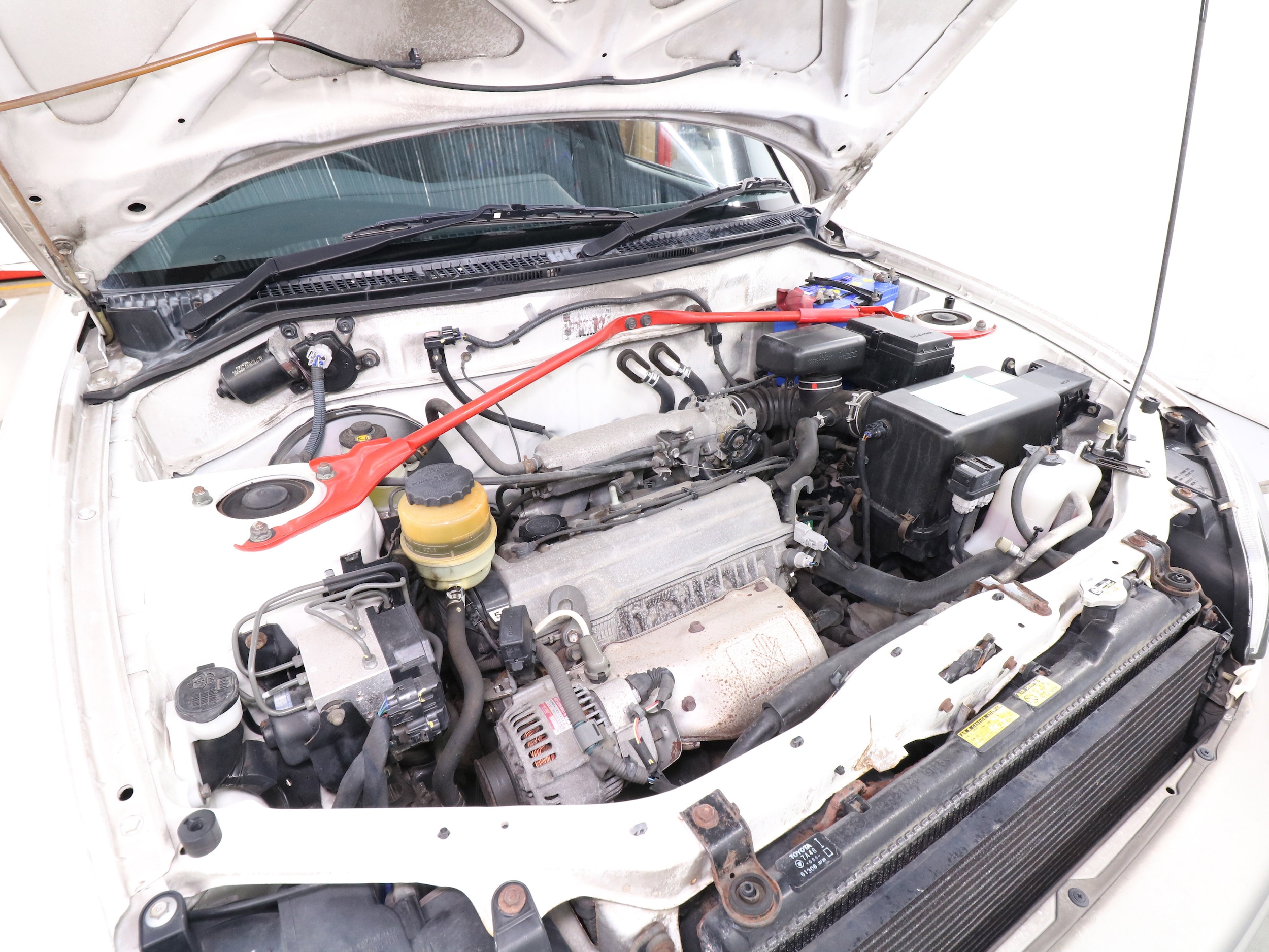 1998 Toyota RAV4 24