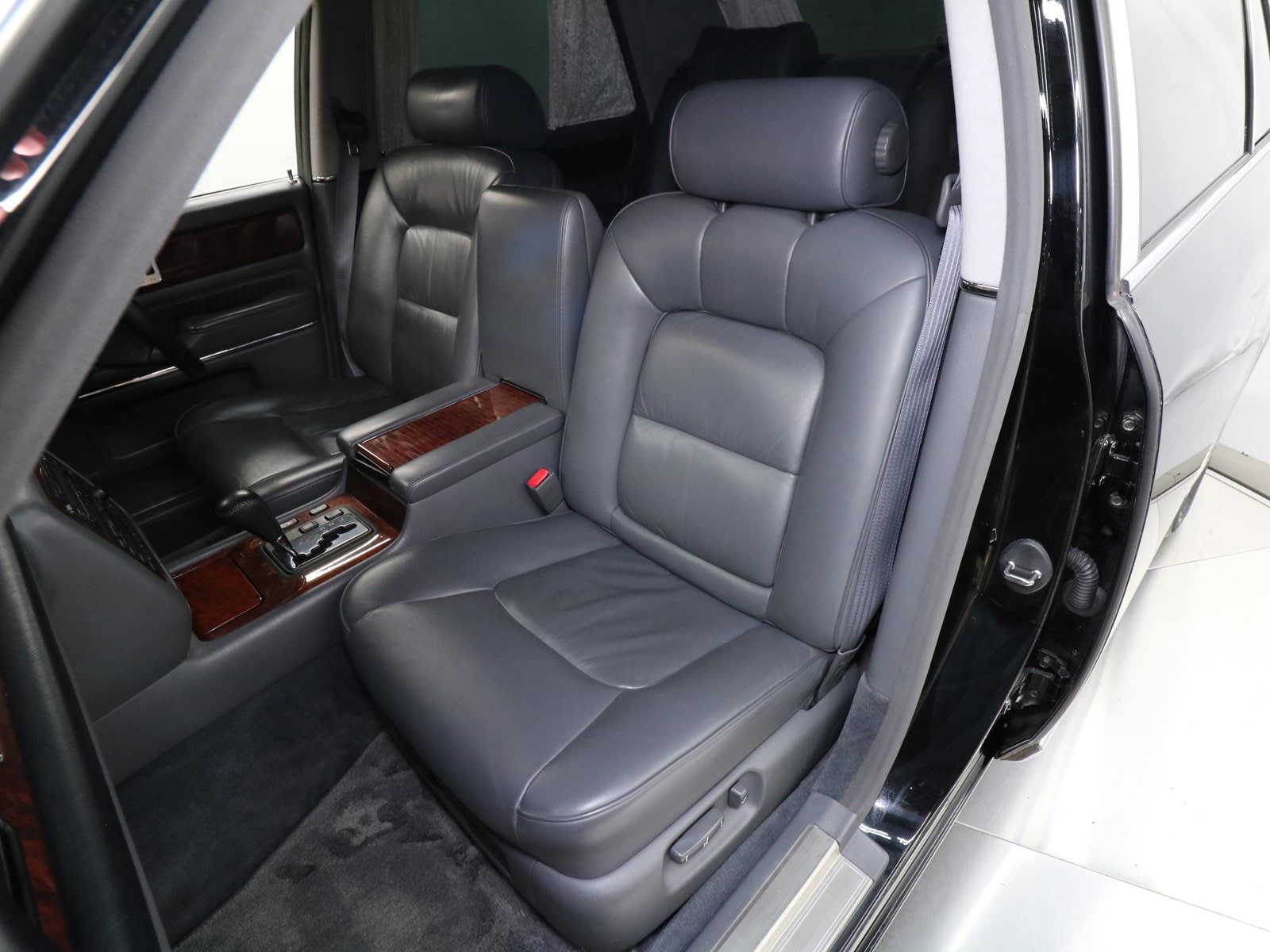 1997 Toyota Century 19
